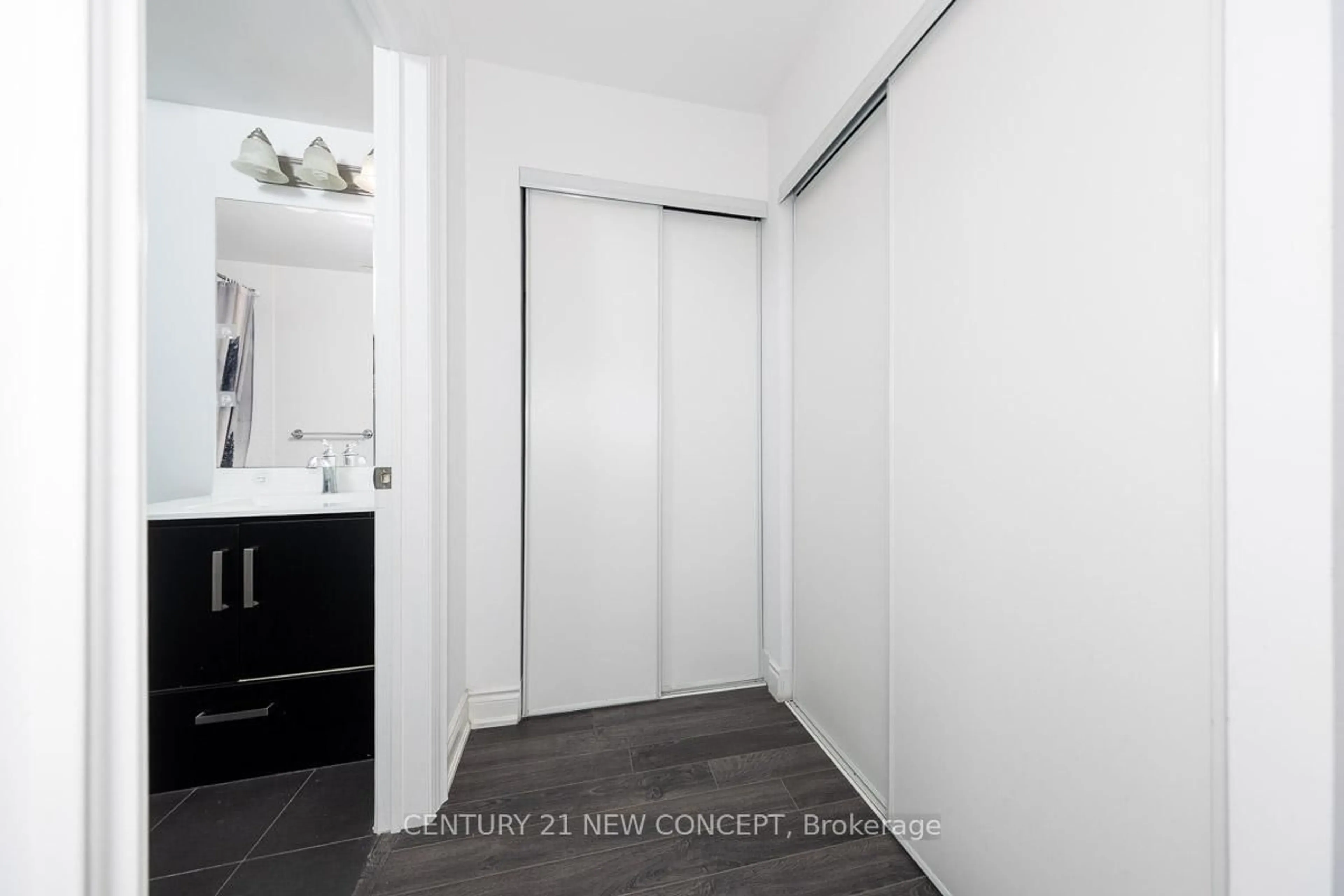 Unknown for 33 clegg Rd #311, Markham Ontario L6G 0B2