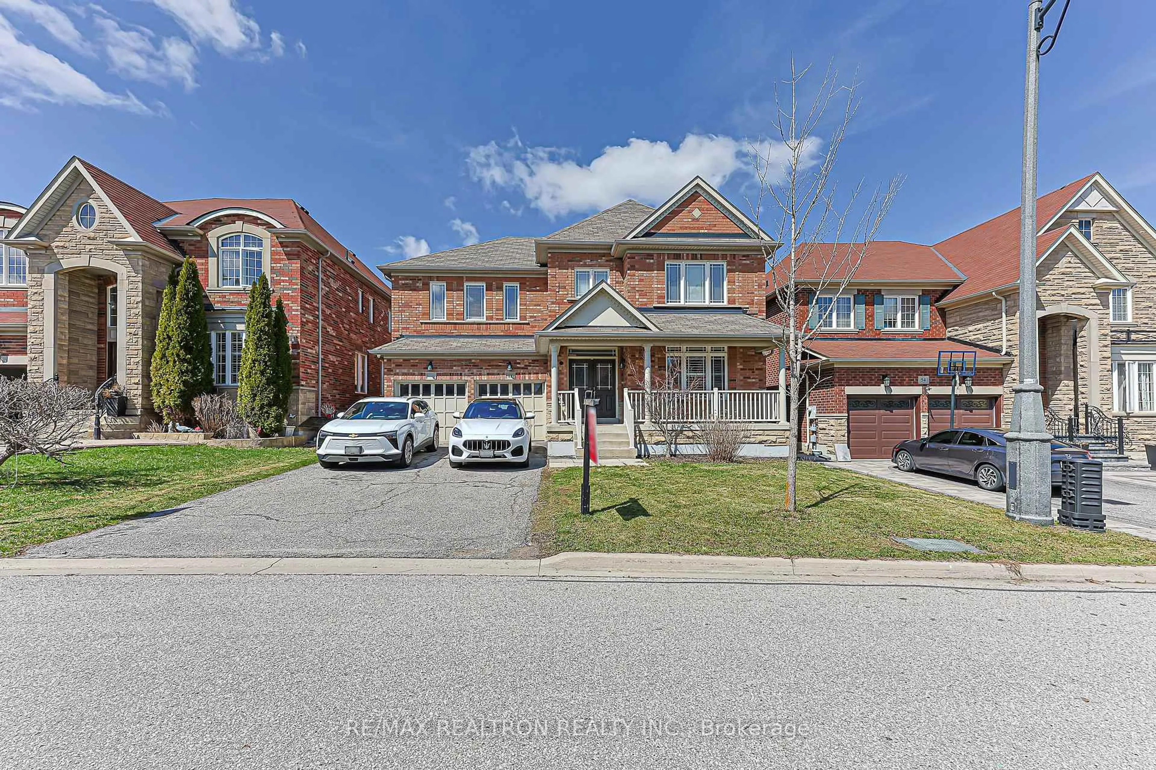 Home with brick exterior material, street for 48 Tonner Cres, Aurora Ontario L4G 0G6