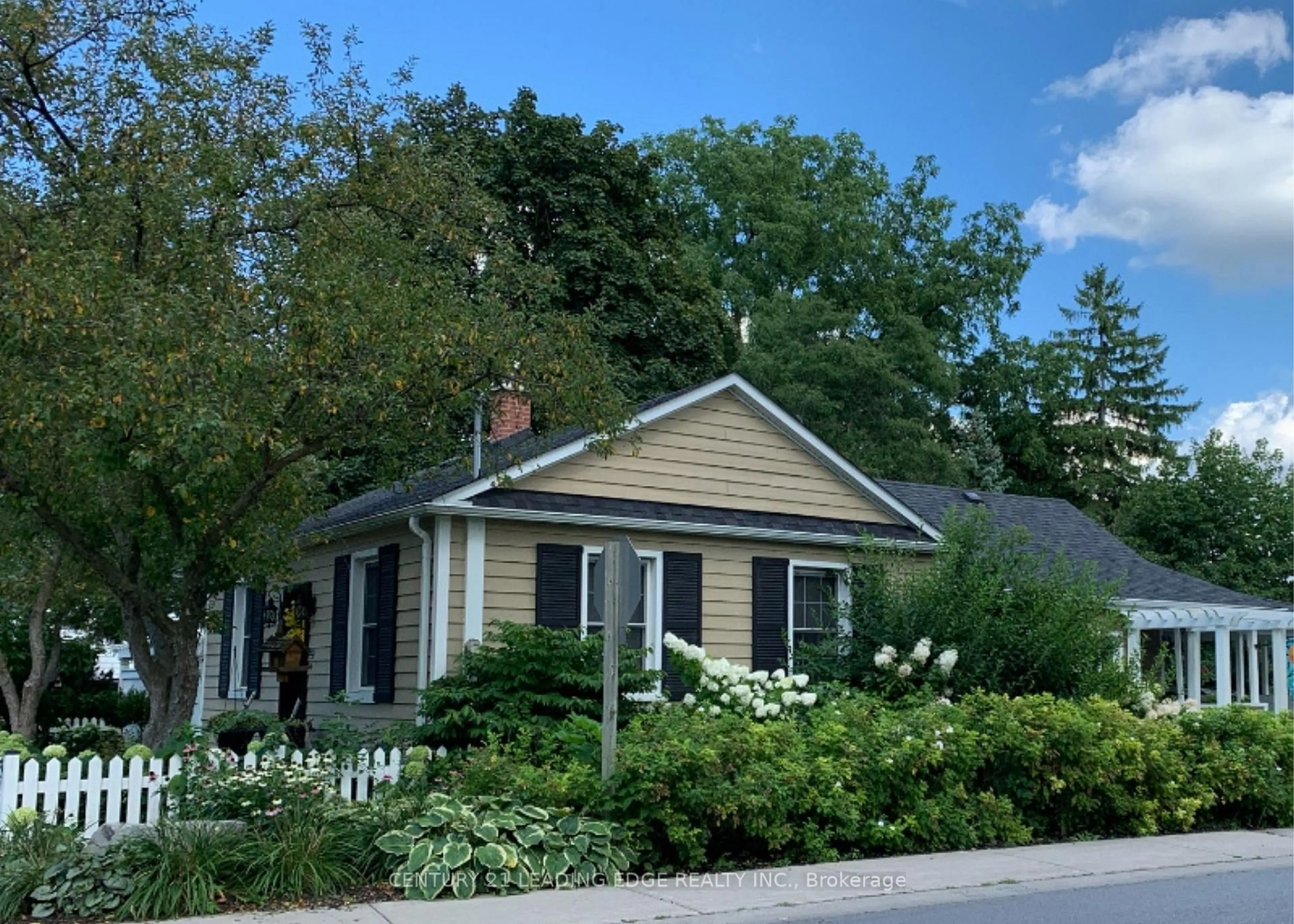 Unknown for 49 Church St, Markham Ontario L3P 2M1