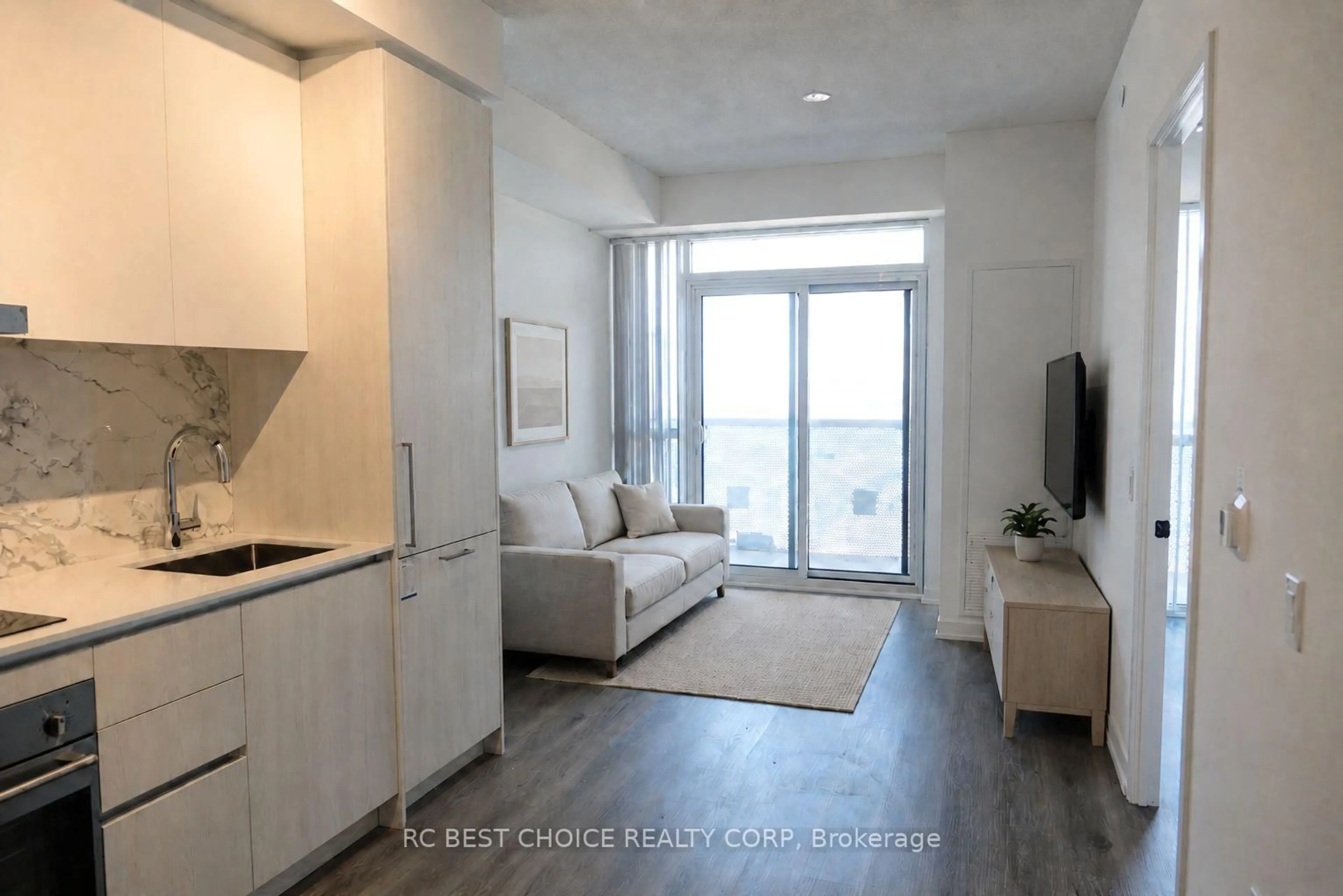 Unknown for 225 Commerce St #5011, Vaughan Ontario L4K 0R1