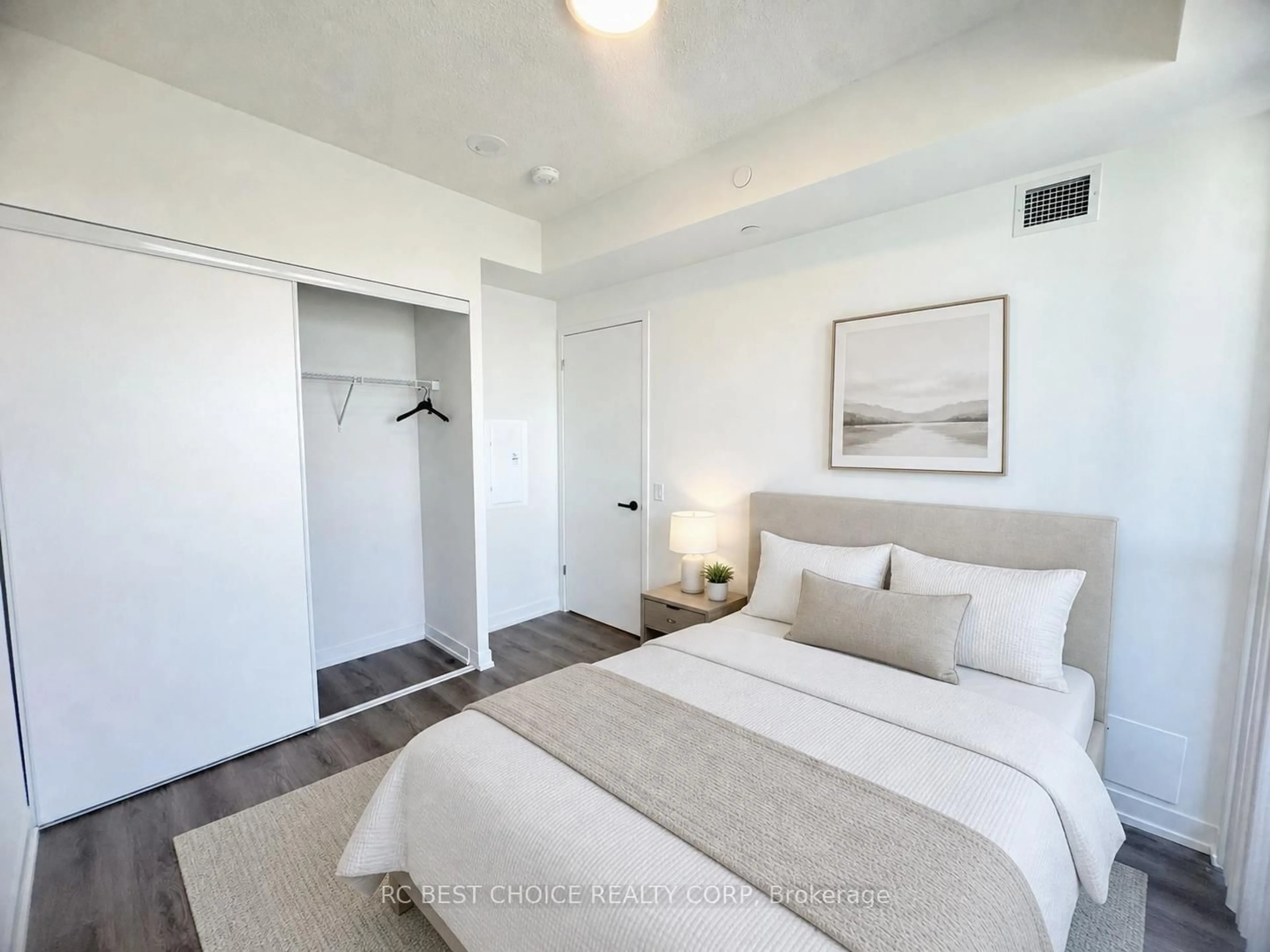 Bedroom with bed, unknown for 225 Commerce St #5011, Vaughan Ontario L4K 0R1