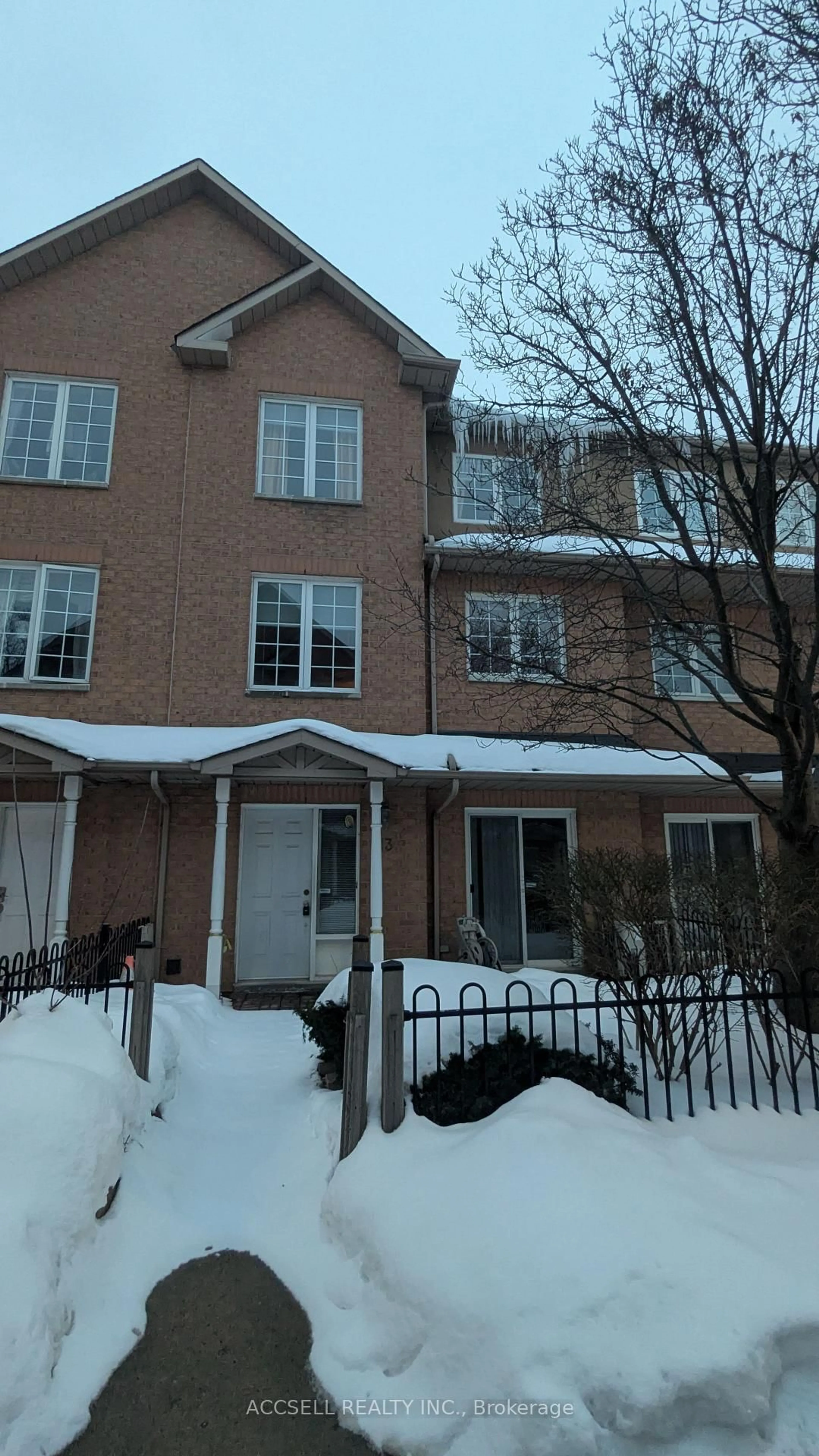 Unknown for 20 St Moritz Way #13, Markham Ontario L3R 4G4