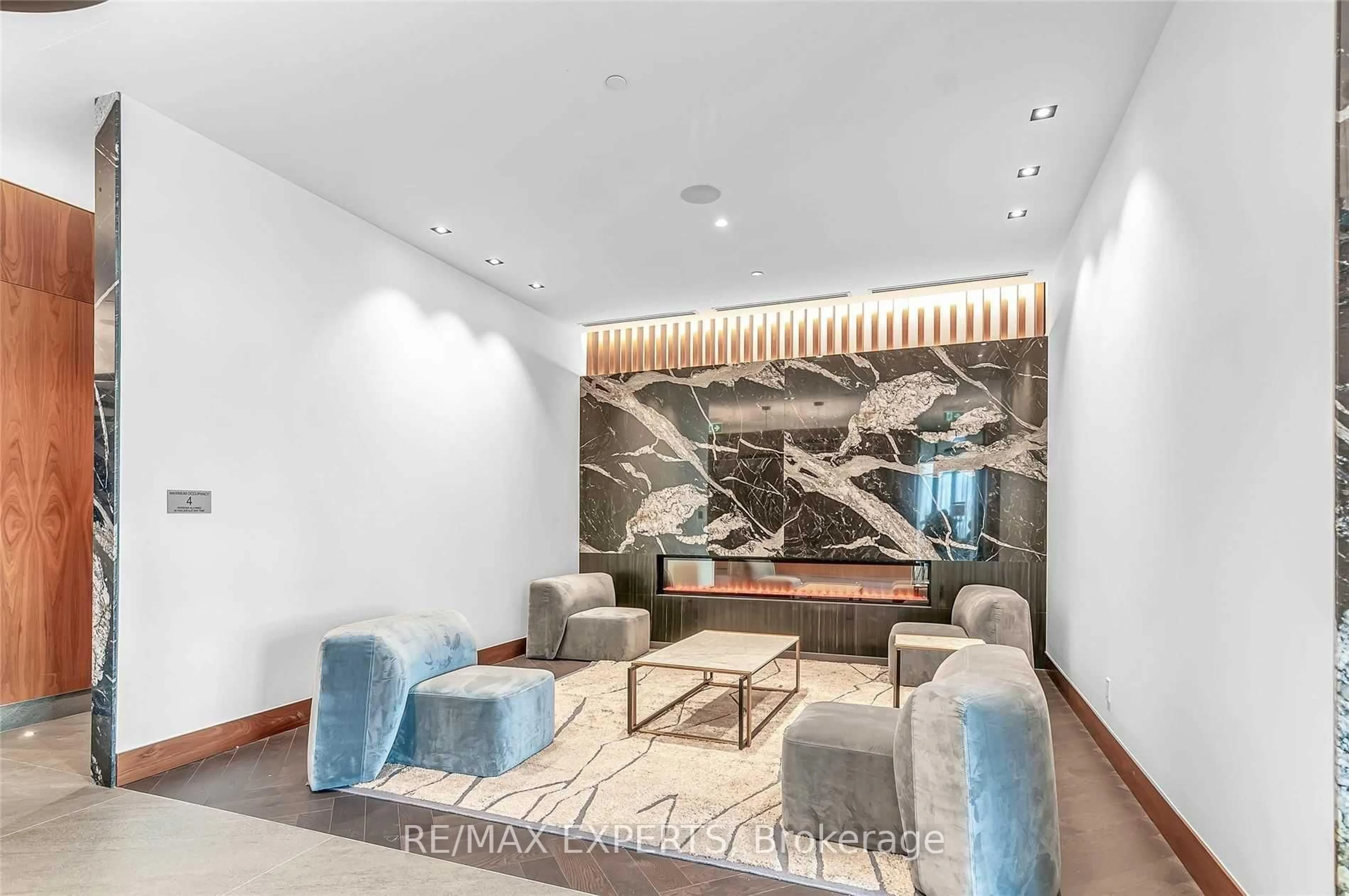 Lobby for 7895 Jane St #214, Vaughan Ontario L4K 2M7