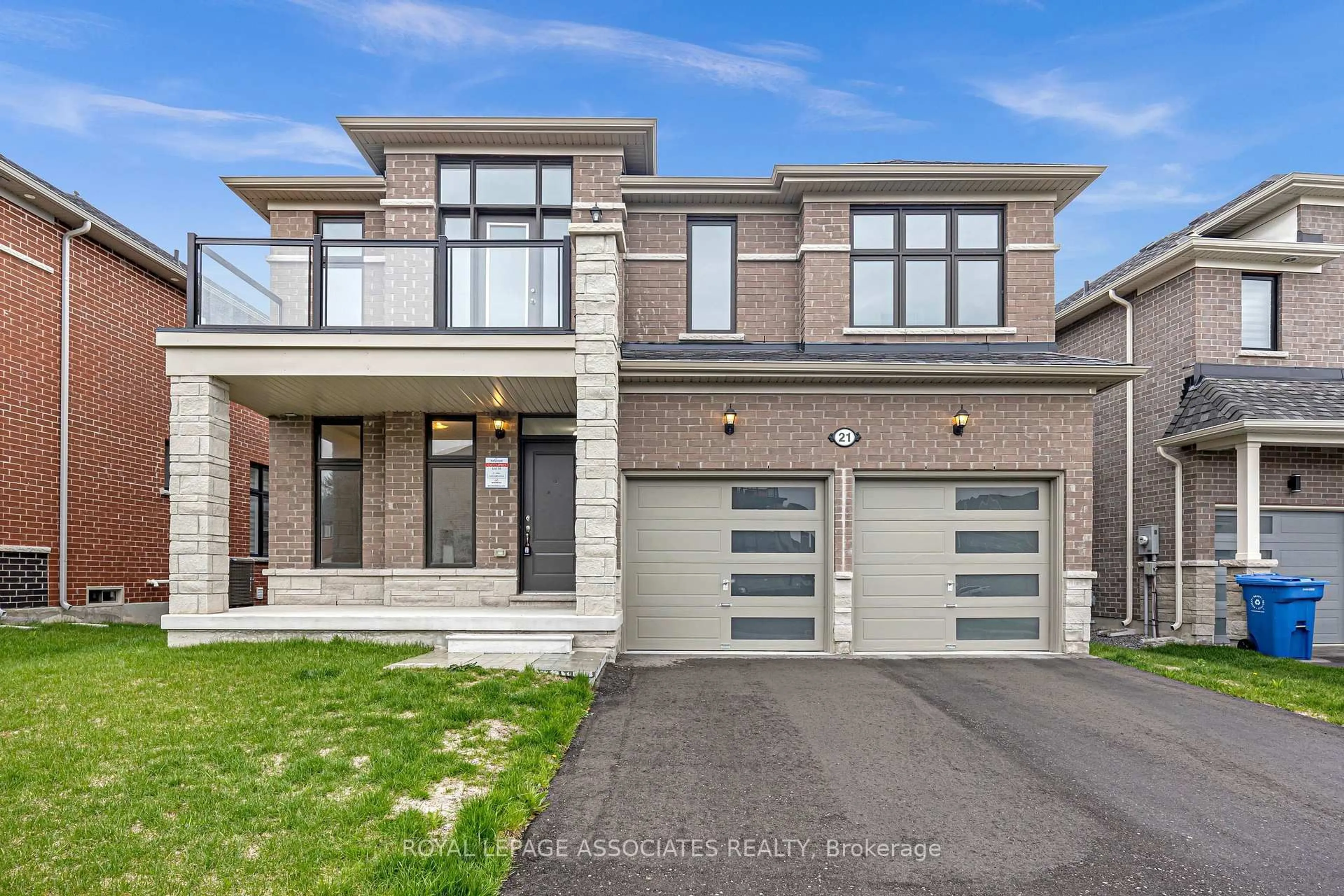 Home with brick exterior material, street for 21 John Dallimore Dr, Georgina Ontario L4P 0S6