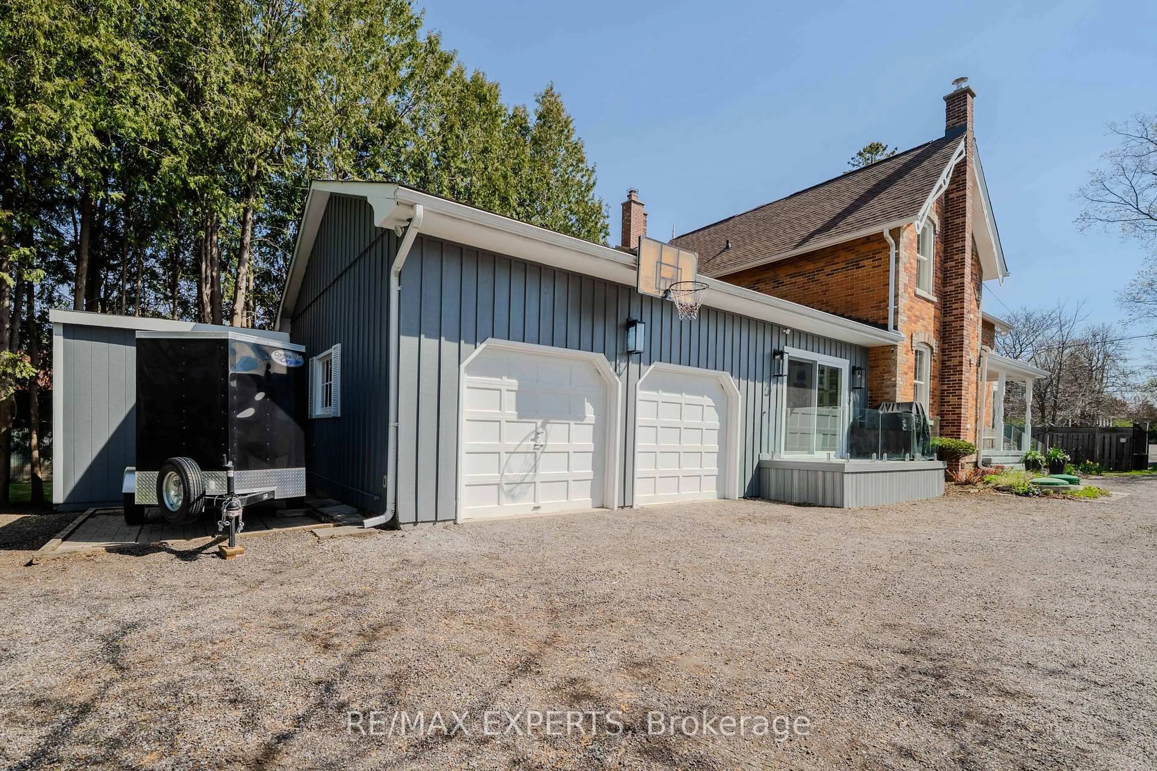 Indoor garage for 13676 Ninth Line, Whitchurch-Stouffville Ontario L4A 7X3
