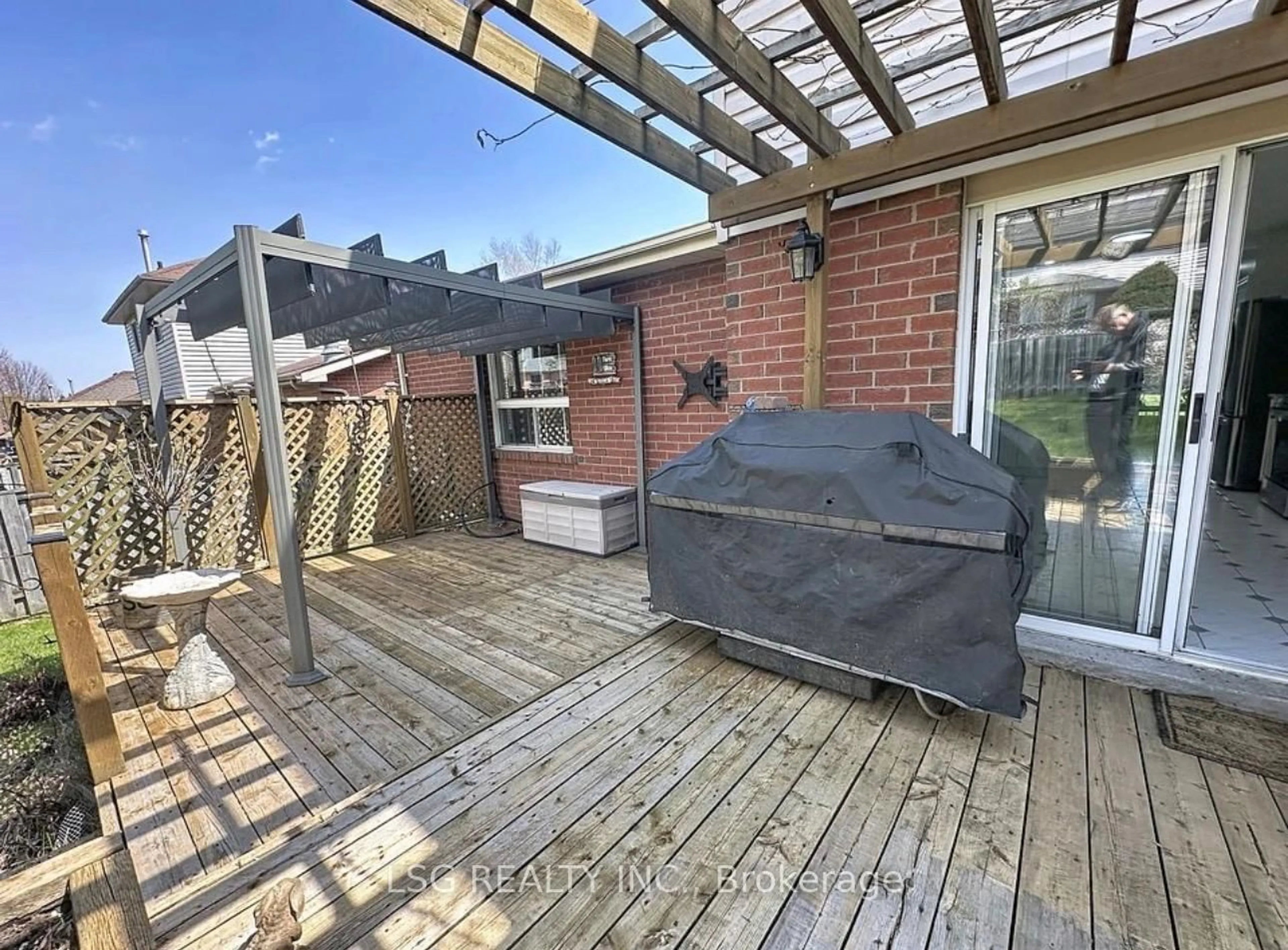 Unknown for 34 South Balsam St, Uxbridge Ontario L9P 1V2
