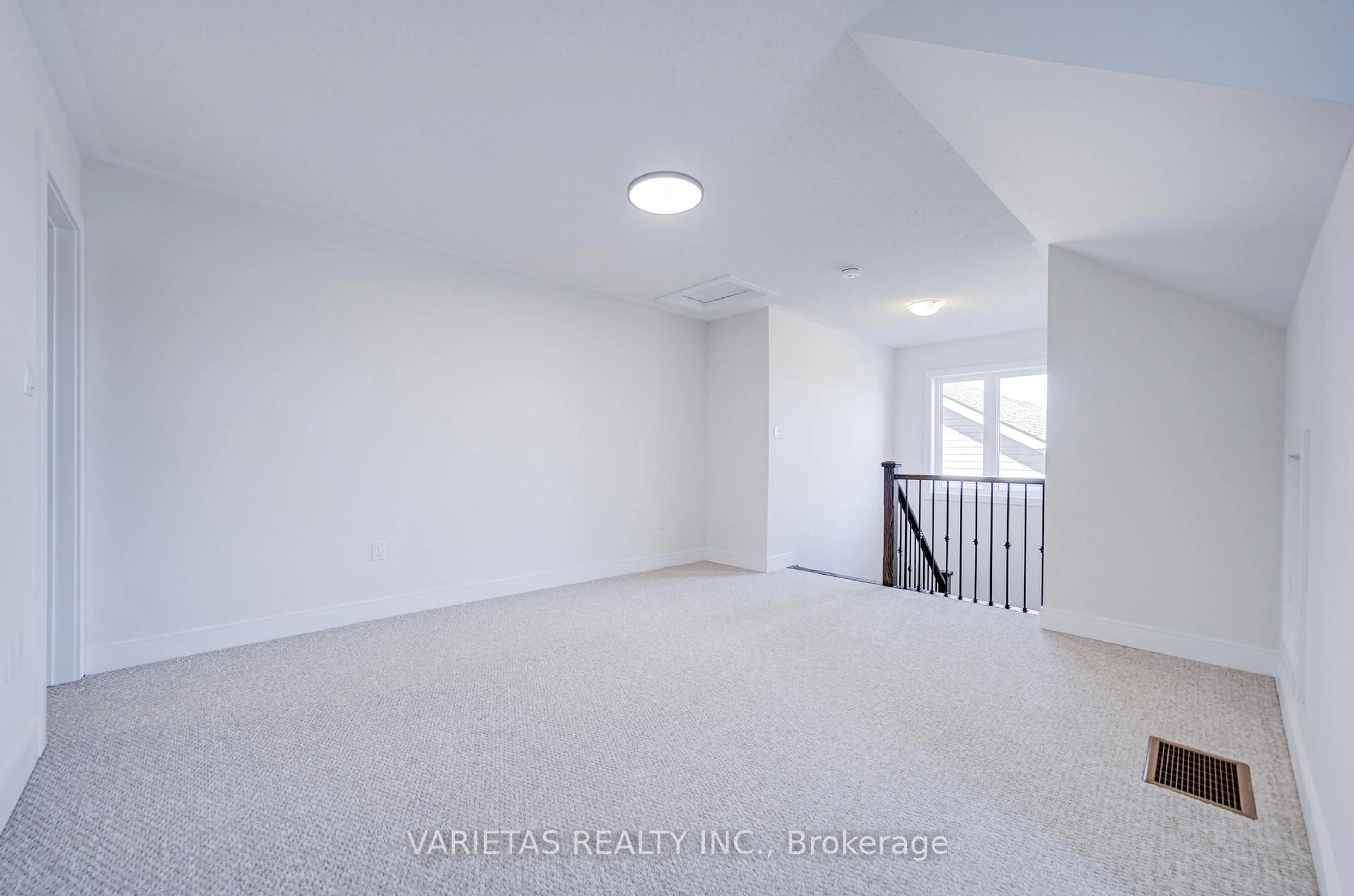 A pic of a room for 57 Blazing Star St, East Gwillimbury Ontario L9N 0S2