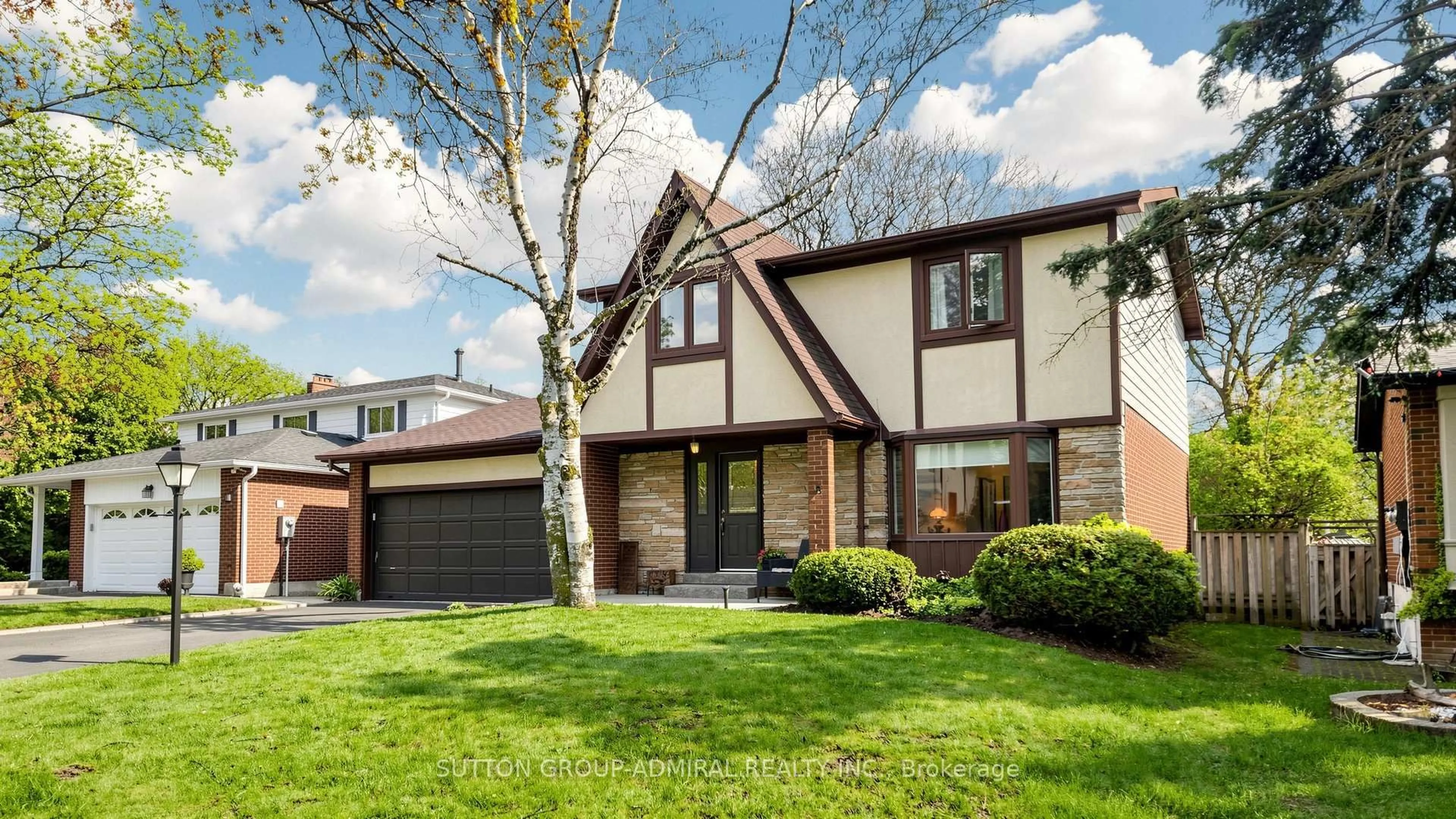 Home with brick exterior material, street for 23 Jondan Cres, Markham Ontario L3T 3Z4