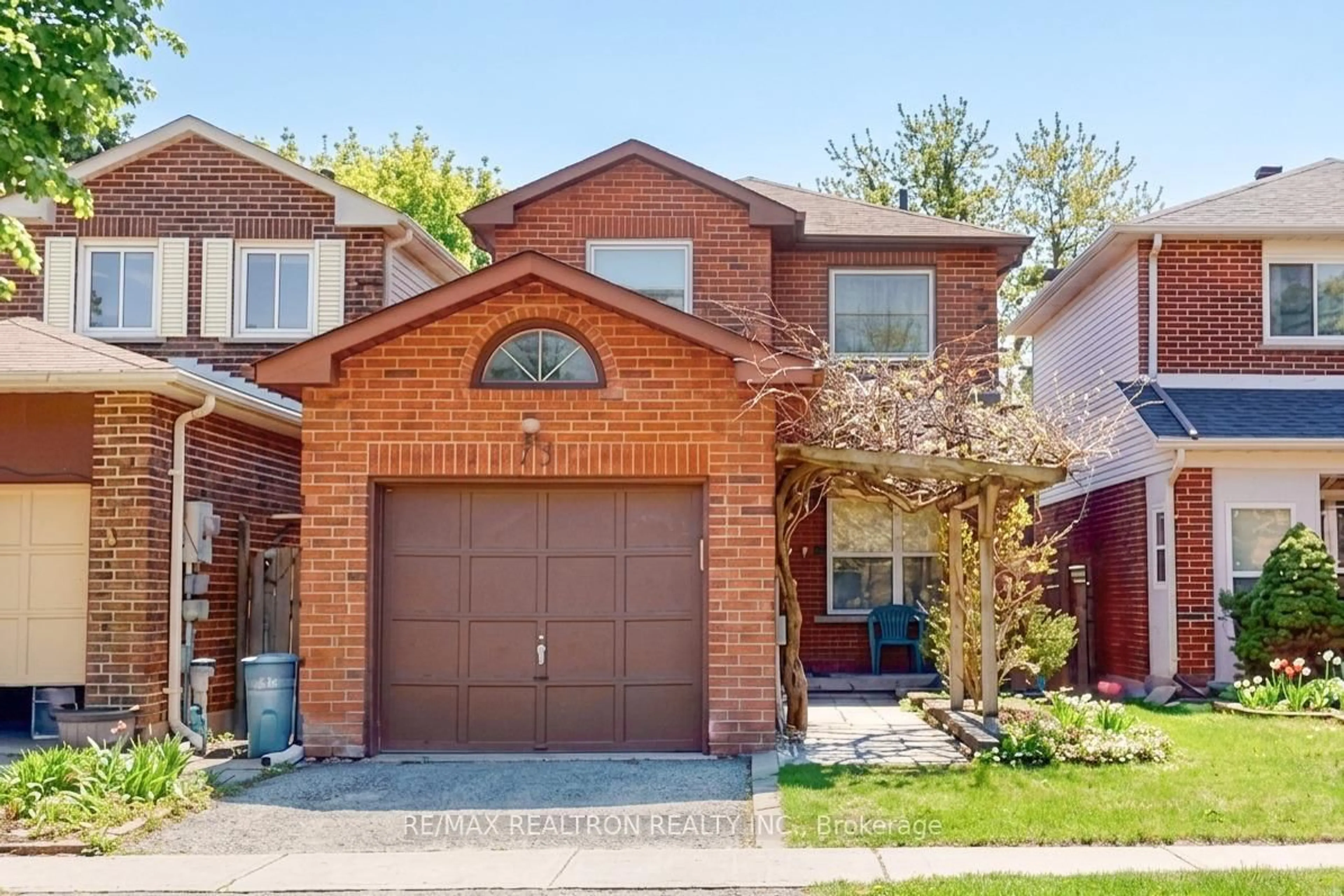 Home with brick exterior material, street for 73 Swinton Cres, Vaughan Ontario L4J 2W9