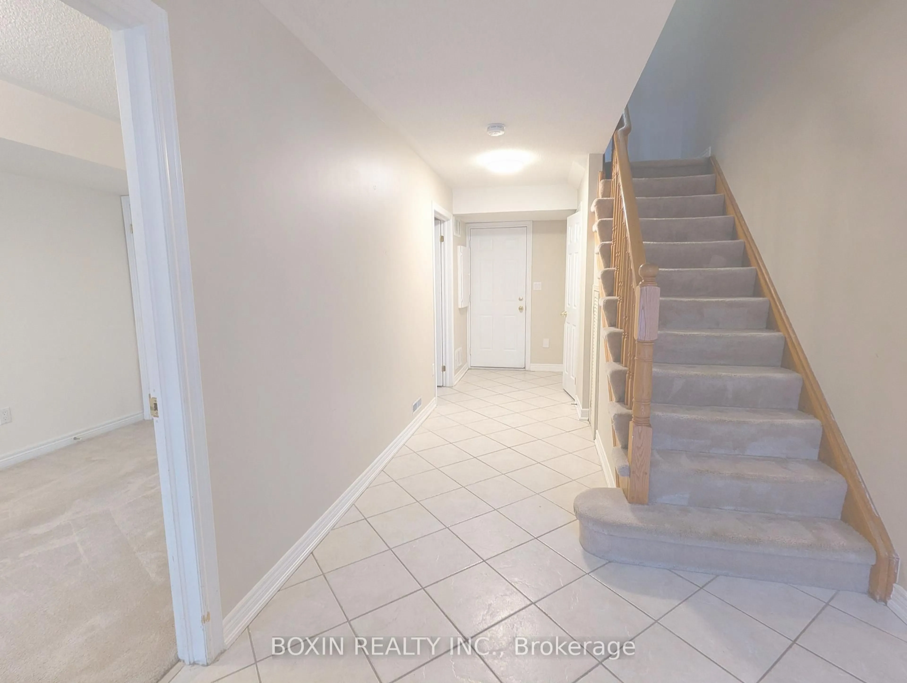Unknown for 37 Orchid Rd, Markham Ontario L3T 7V2