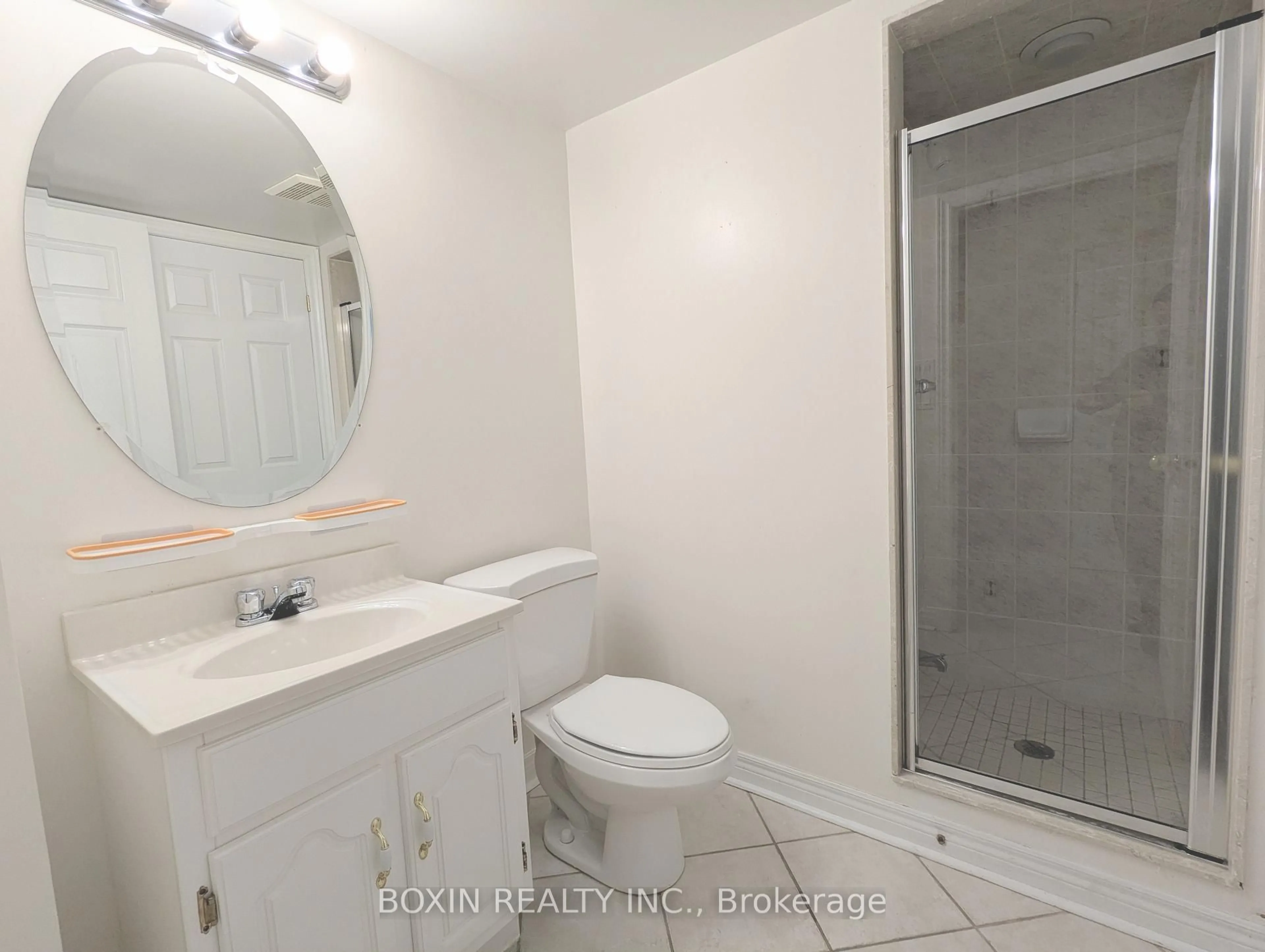 Standard bathroom, unknown for 37 Orchid Rd, Markham Ontario L3T 7V2