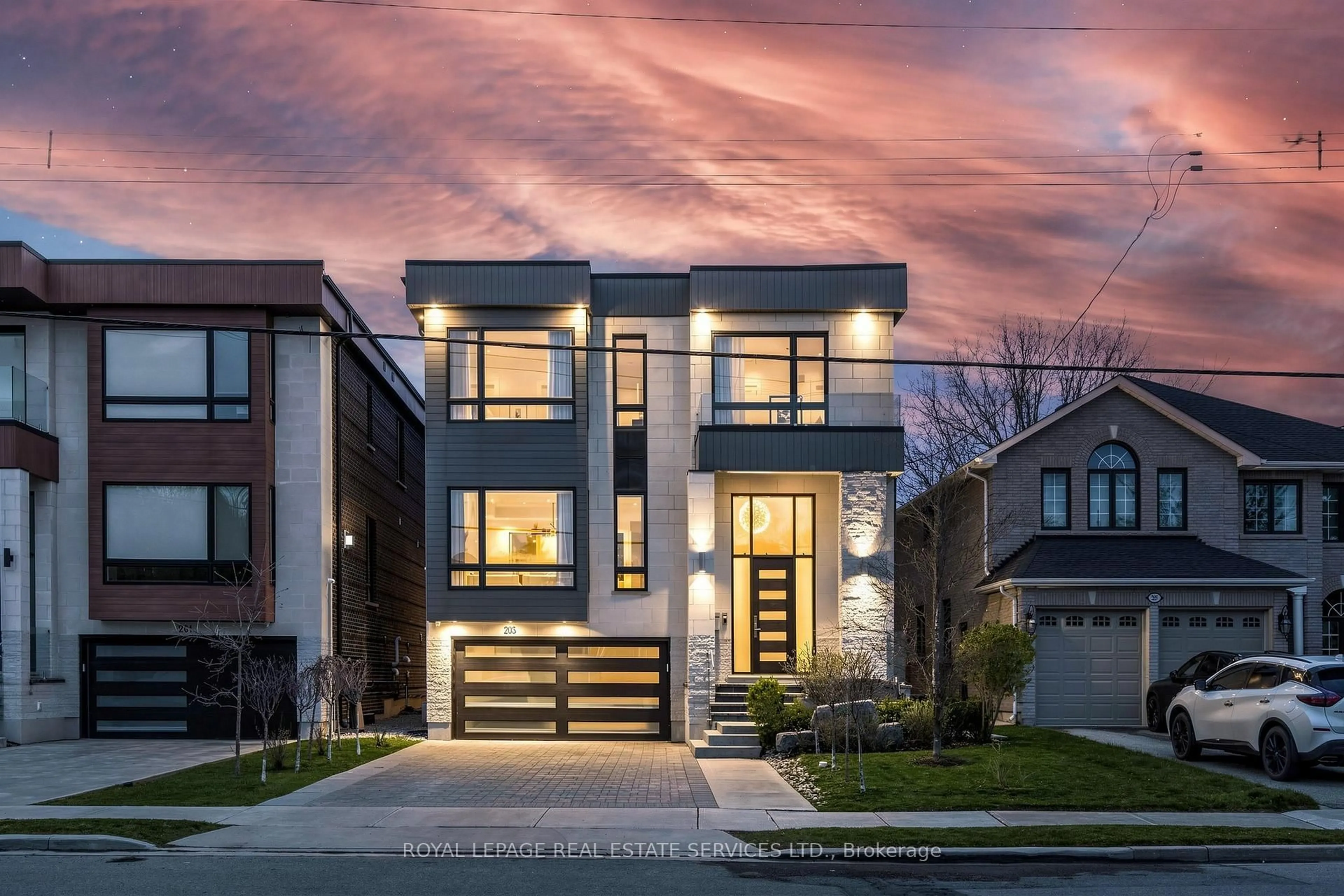 Home with brick exterior material, street for 203 Crestwood Rd, Vaughan Ontario L4J 1A8