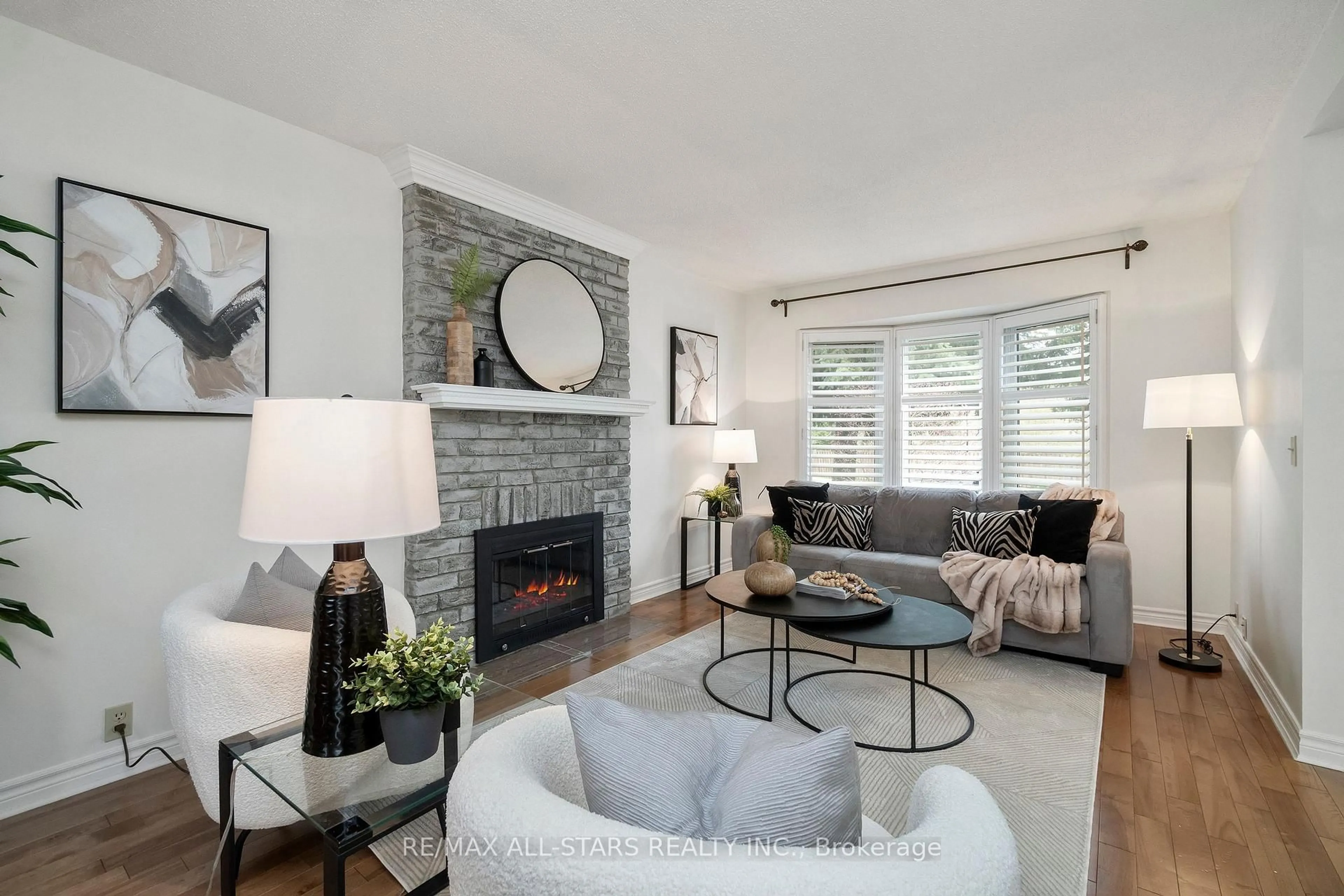 Living room with furniture, unknown for 96 Tunney Cres, Markham Ontario L3P 4L3