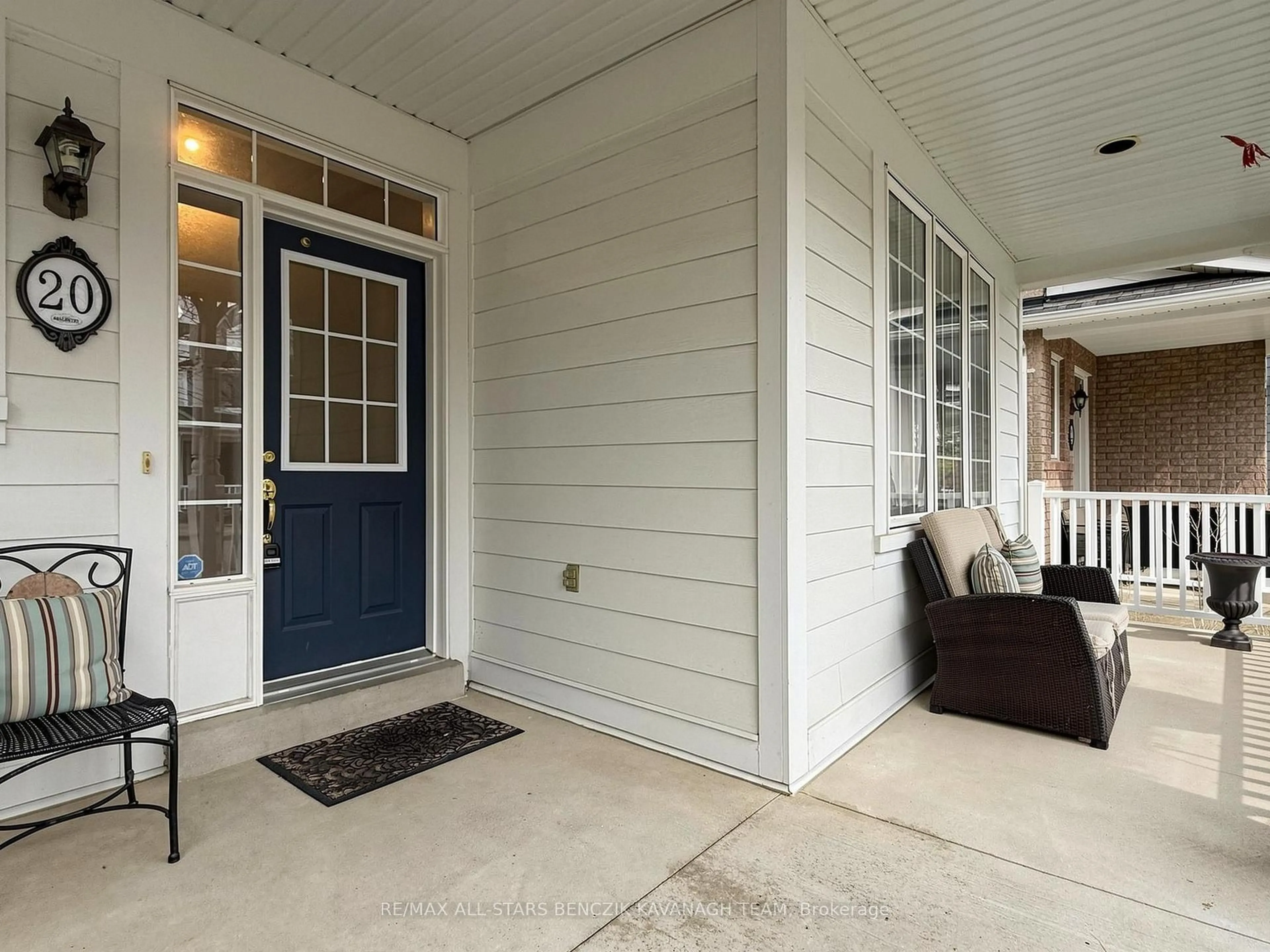 Indoor entryway for 20 Peony St, Markham Ontario L6B 1K9