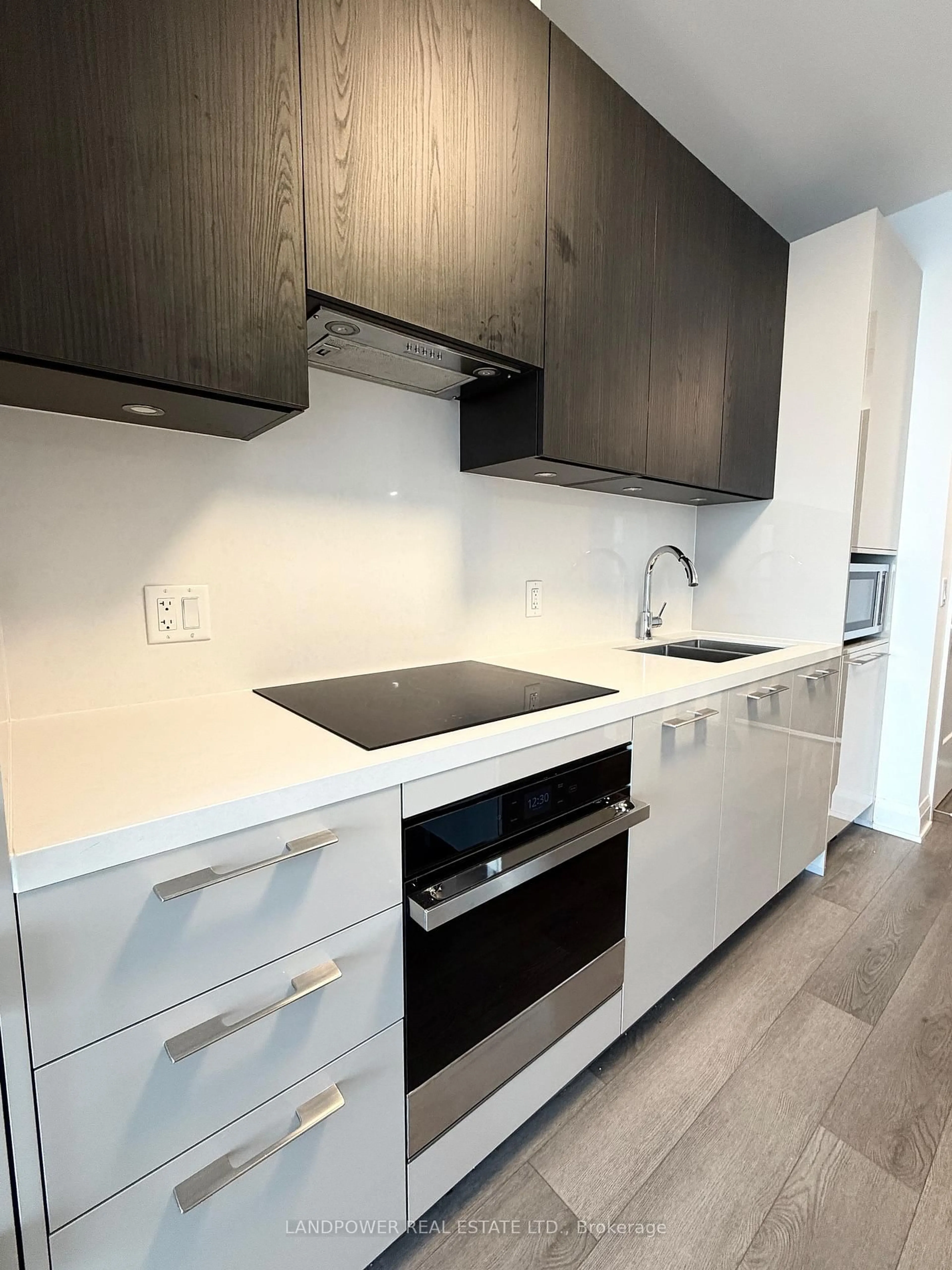 Standard kitchen, unknown for 8 Water Walk Dr #4309, Markham Ontario L3R 6L4