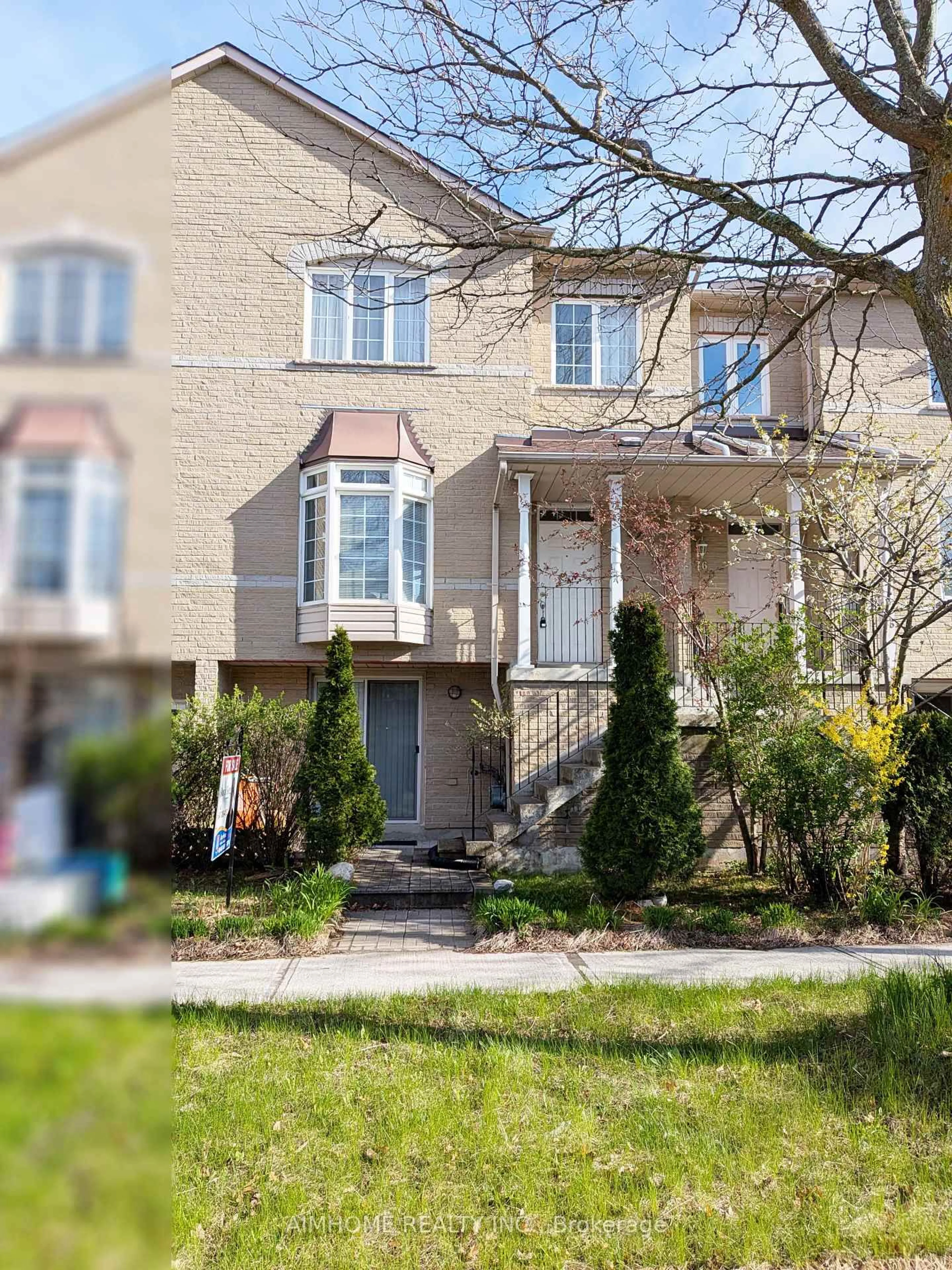 Home with brick exterior material, street for 74 Sunway Sq, Markham Ontario L3P 7X5