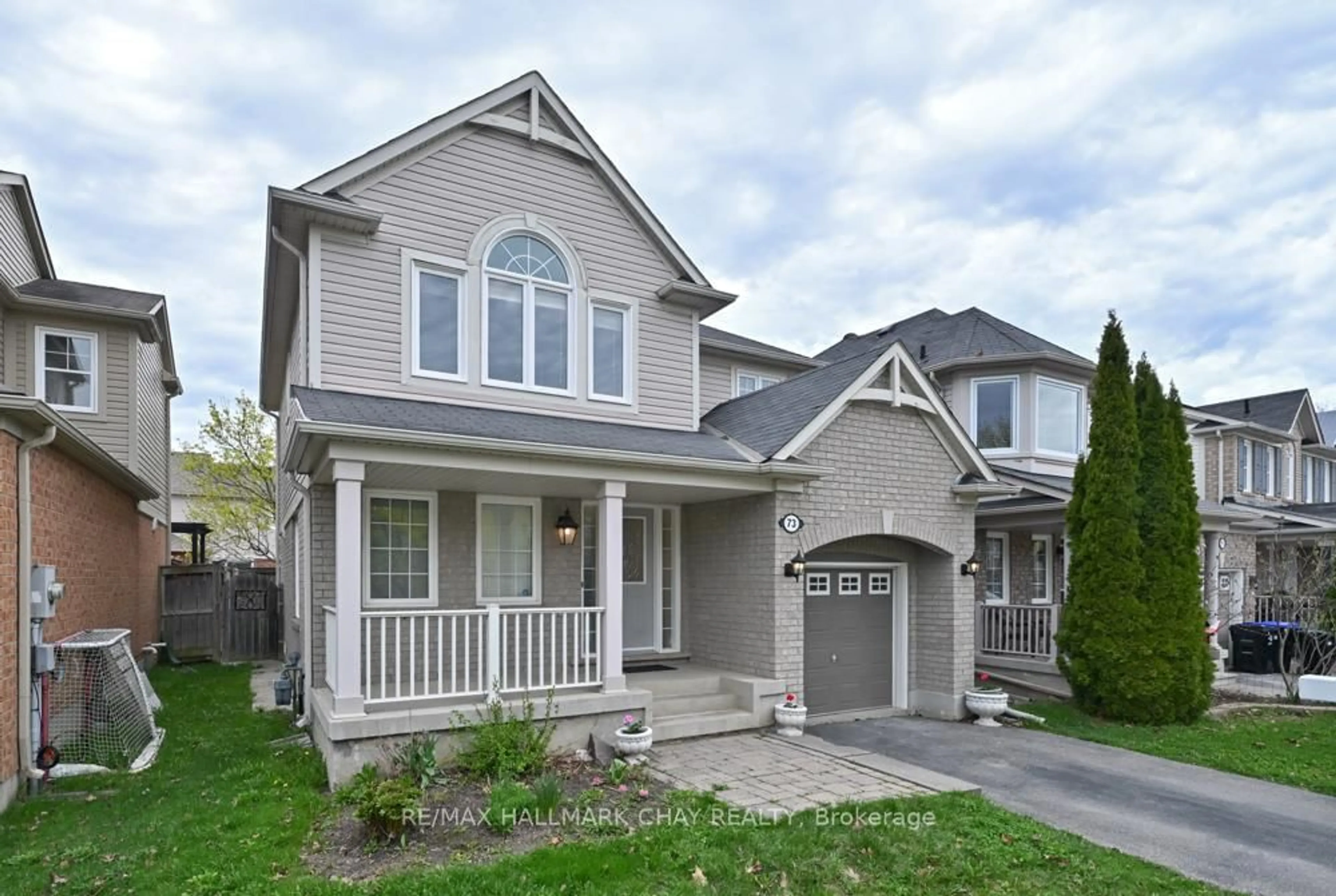 Home with brick exterior material, street for 73 Kidd Cres, New Tecumseth Ontario L9R 0E1
