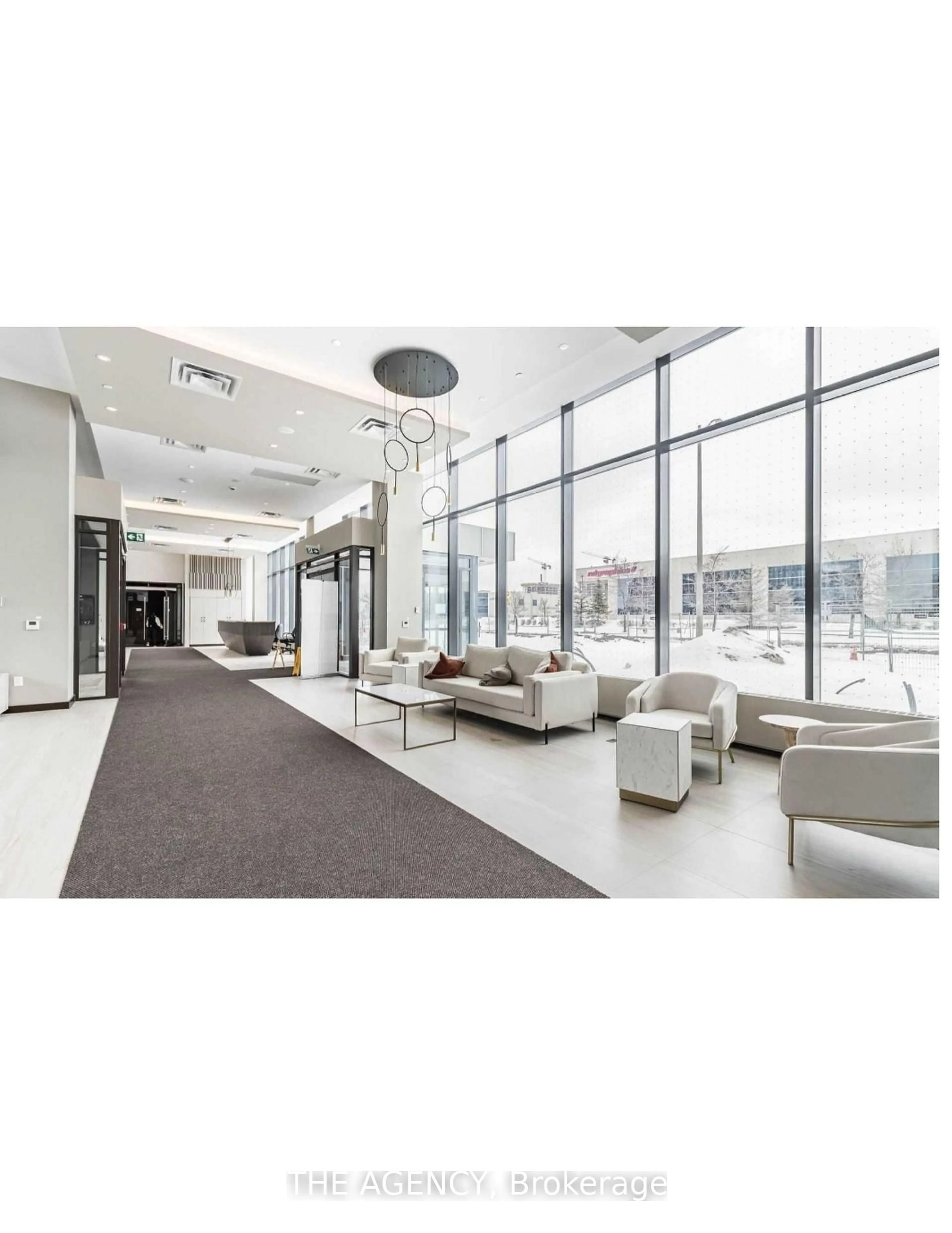 Indoor foyer for 38 Honeycrisp Cres #805, Vaughan Ontario L4K 0M7