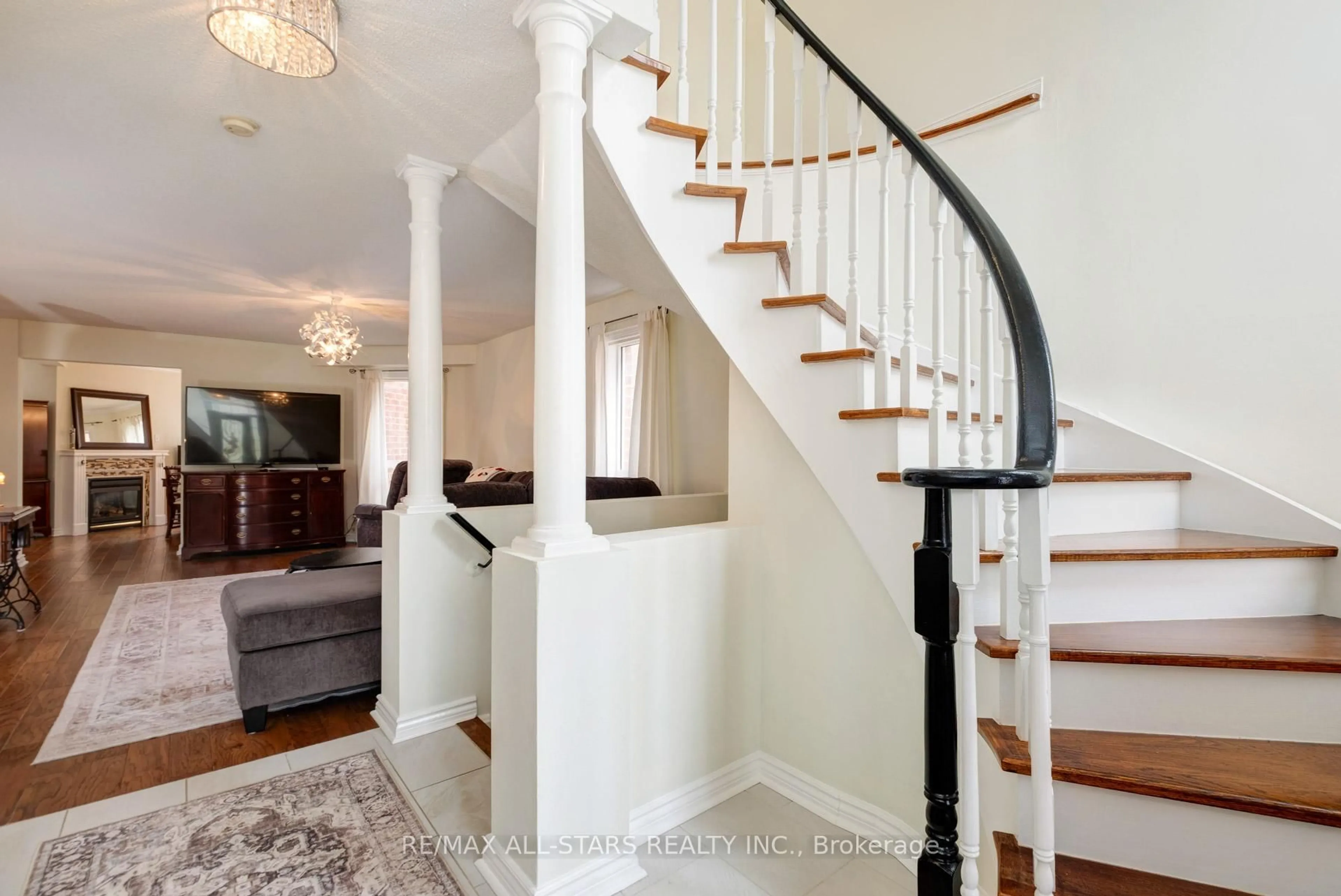 Unknown for 179 Drummond Dr, Vaughan Ontario L6A 3C4