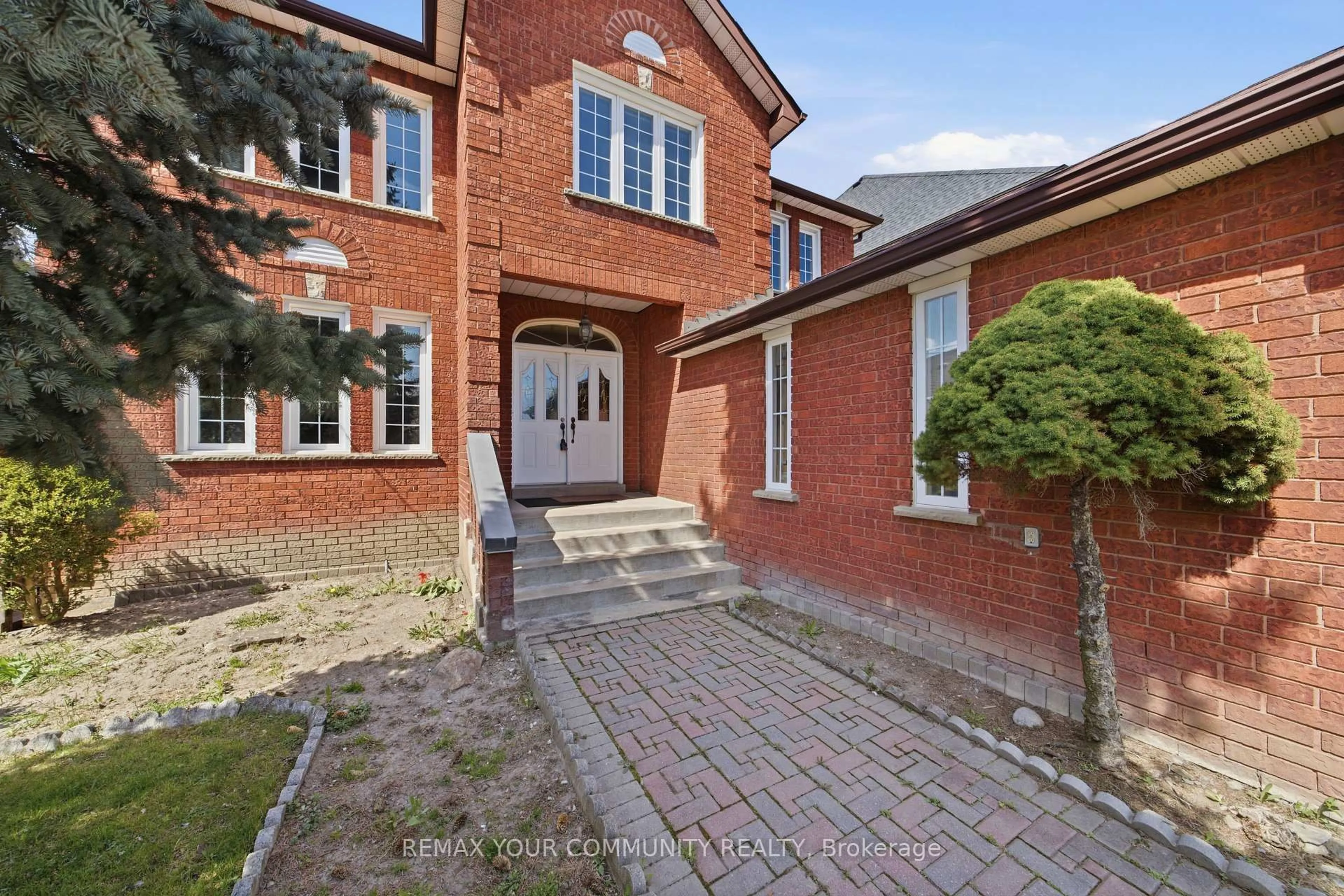 Home with brick exterior material, street for 36 Railway St, Vaughan Ontario L6A 1P7