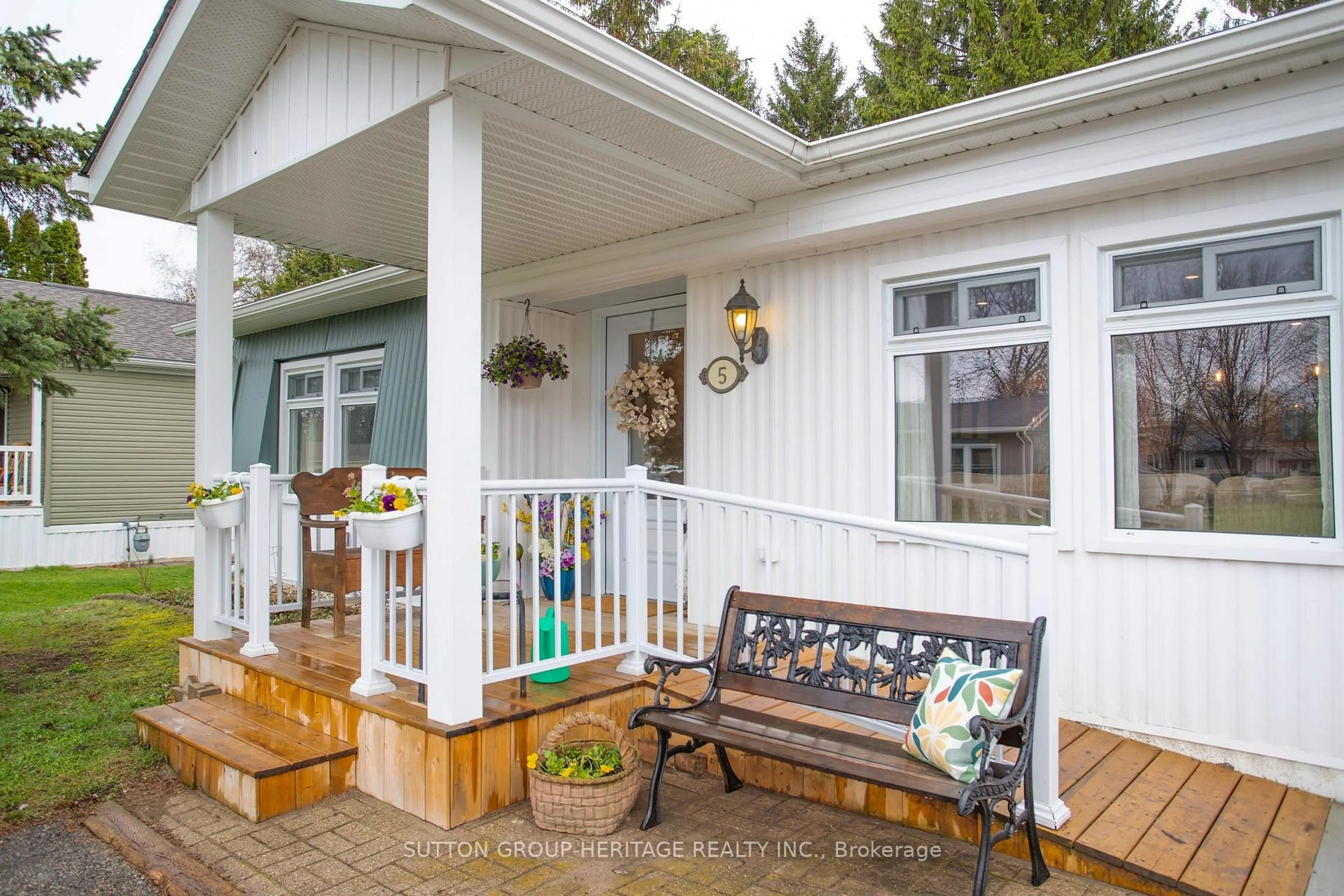 Unknown for 5 Willow Landing, Innisfil Ontario L9S 1M7