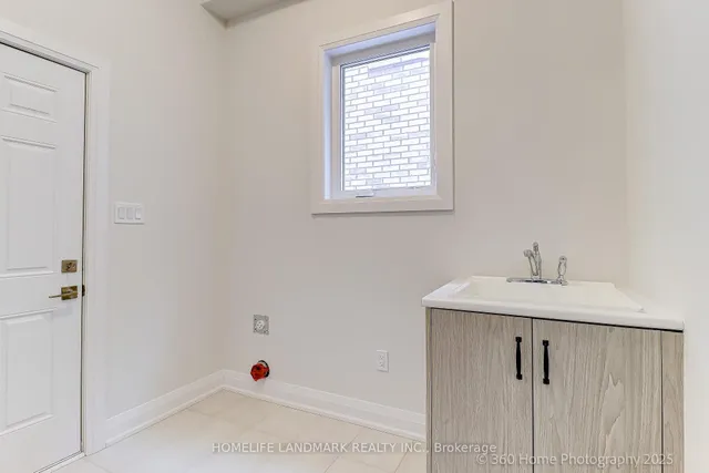241 SEGUIN St, Richmond Hill 2