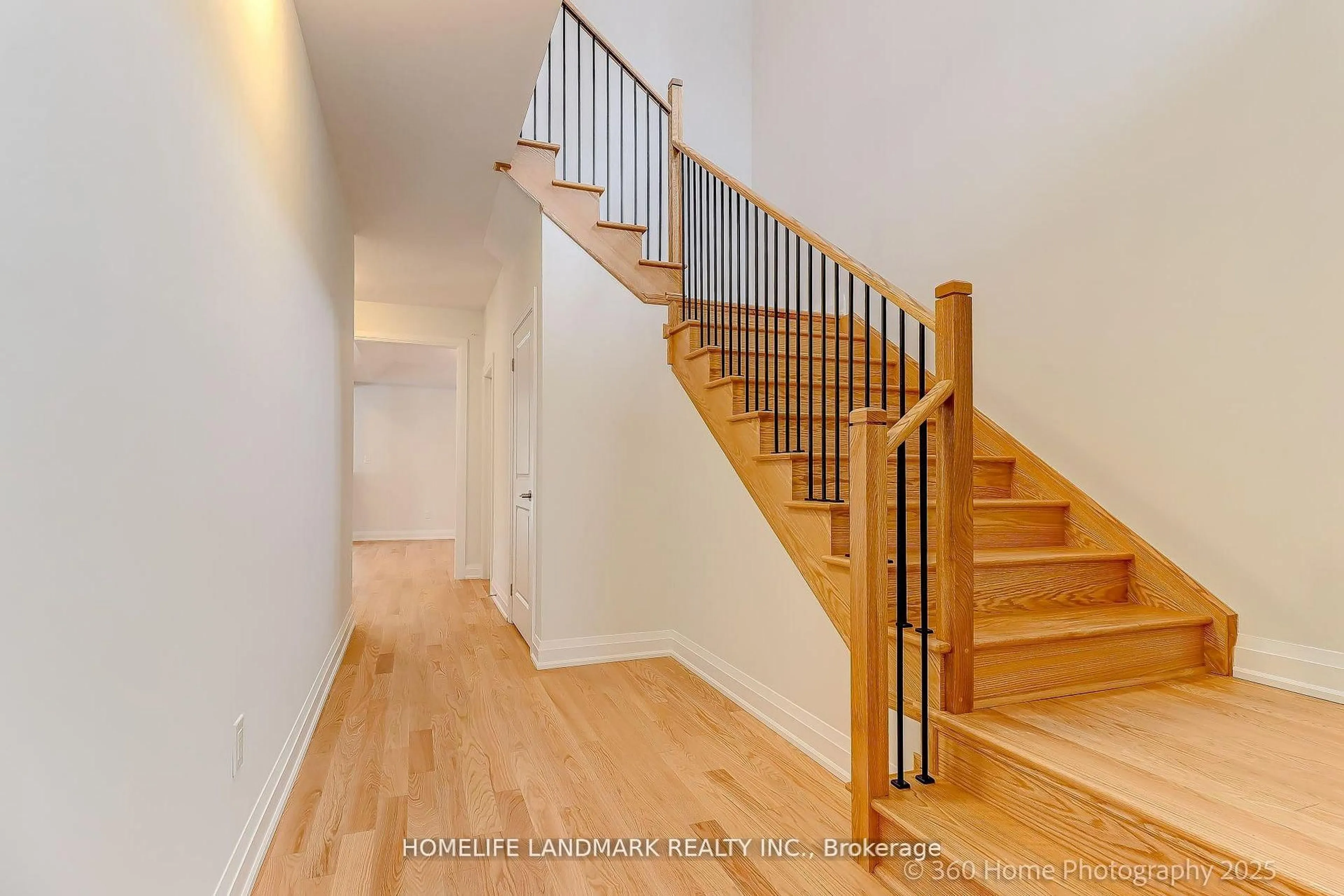 Unknown for 219 SEGUIN St, Richmond Hill Ontario L4E 1N7
