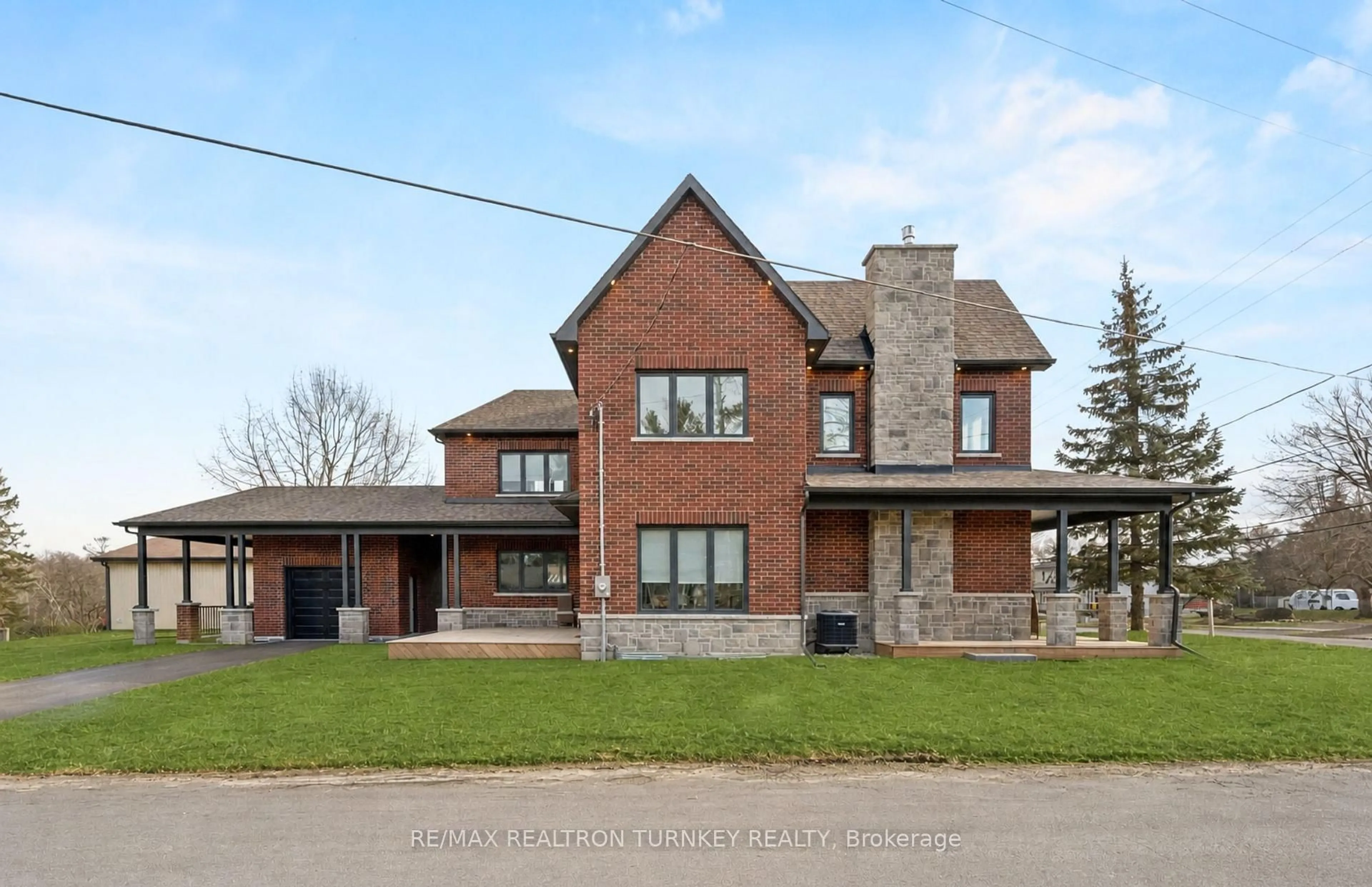 Home with brick exterior material, street for 271 Main St, Uxbridge Ontario L9P 1R9
