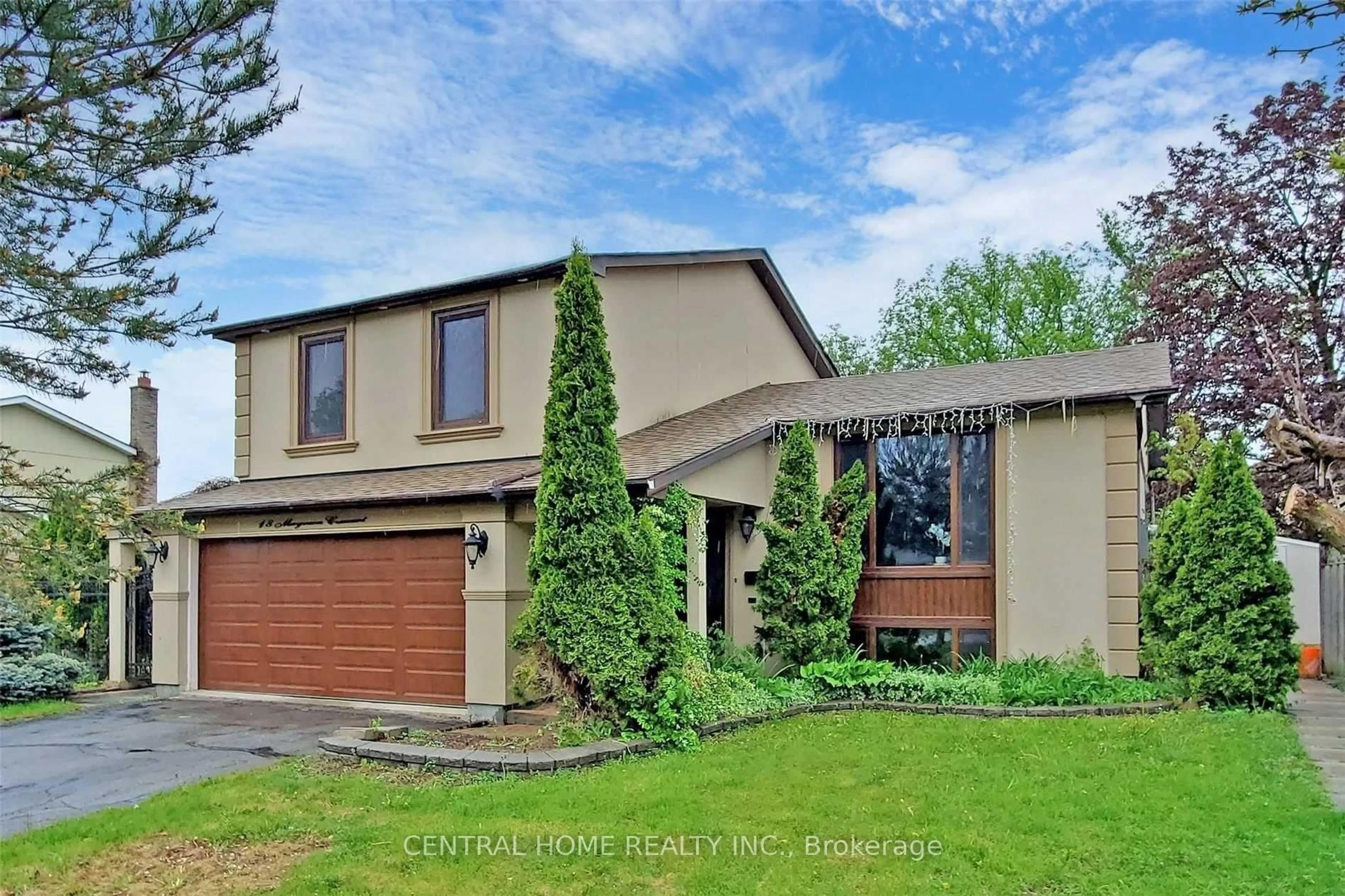 Home with brick exterior material, street for 18 Mayvern Cres, Richmond Hill Ontario L4C 5J4