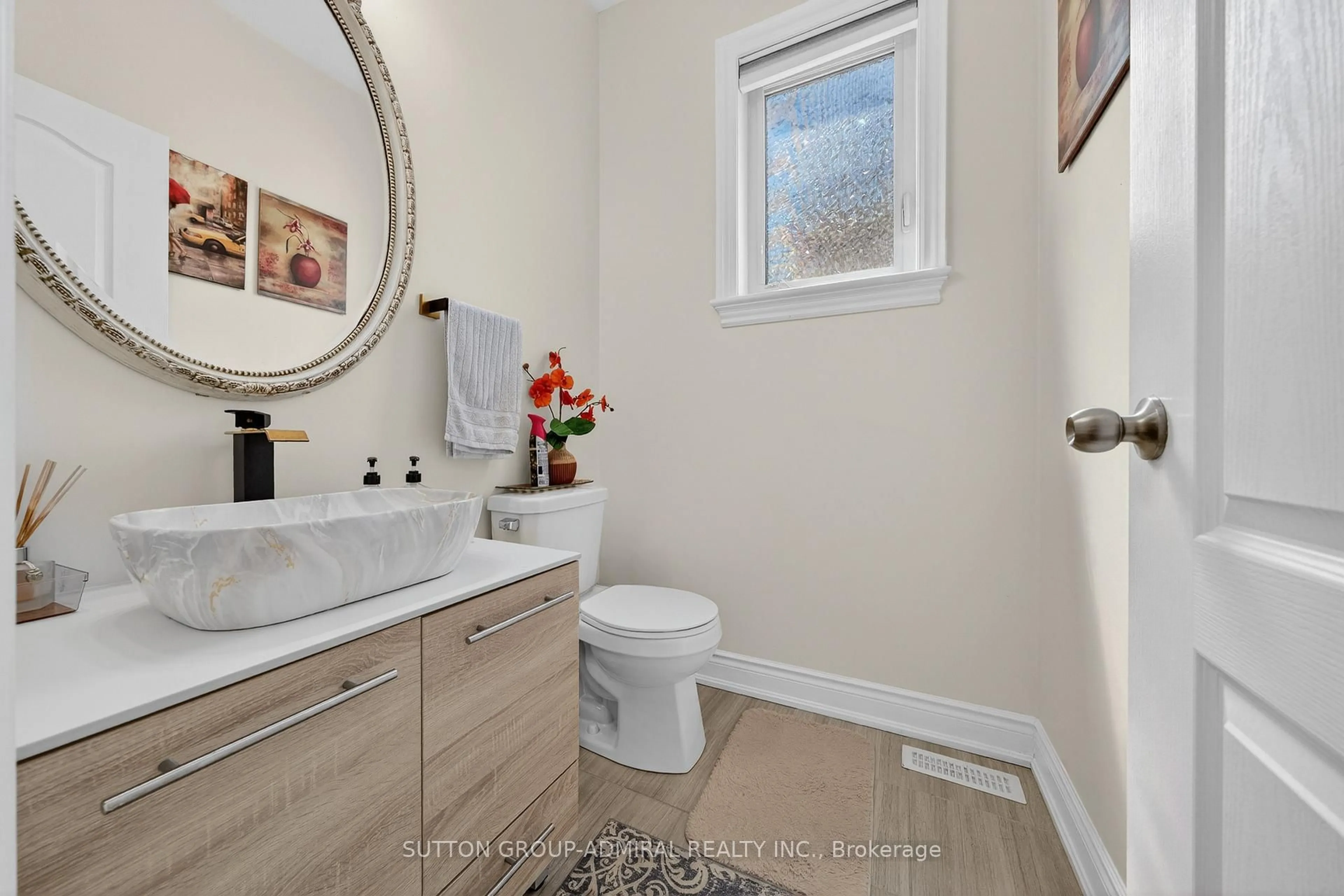 Contemporary bathroom, ceramic/tile floor for 121 Centre St, Essa Ontario L0M 1B0