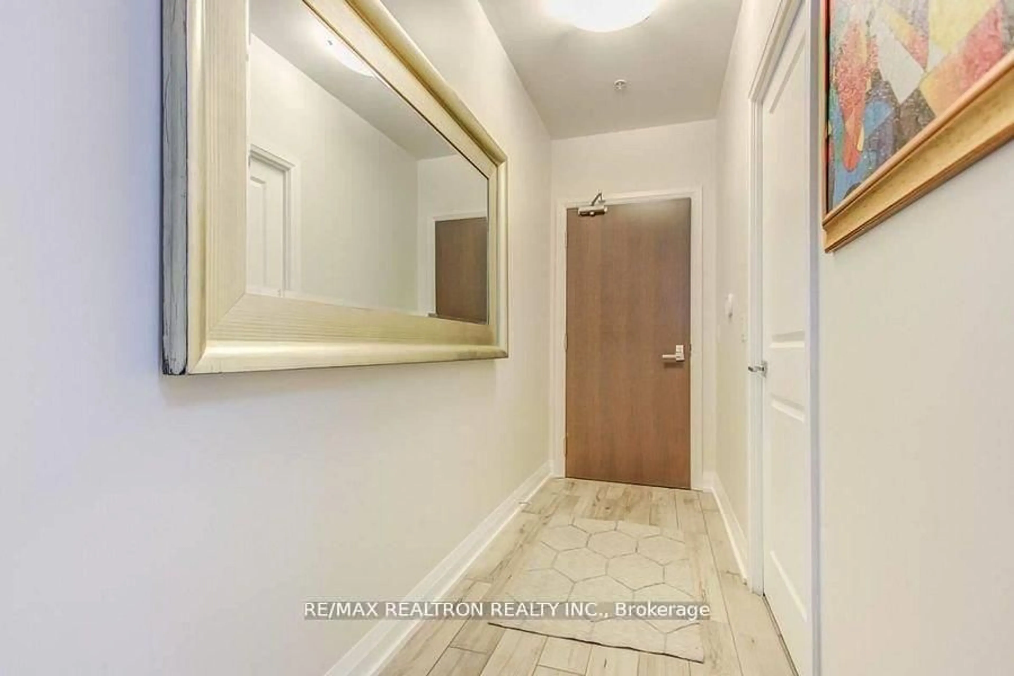 Unknown for 75 North Park Rd #105, Vaughan Ontario L4J 0H8
