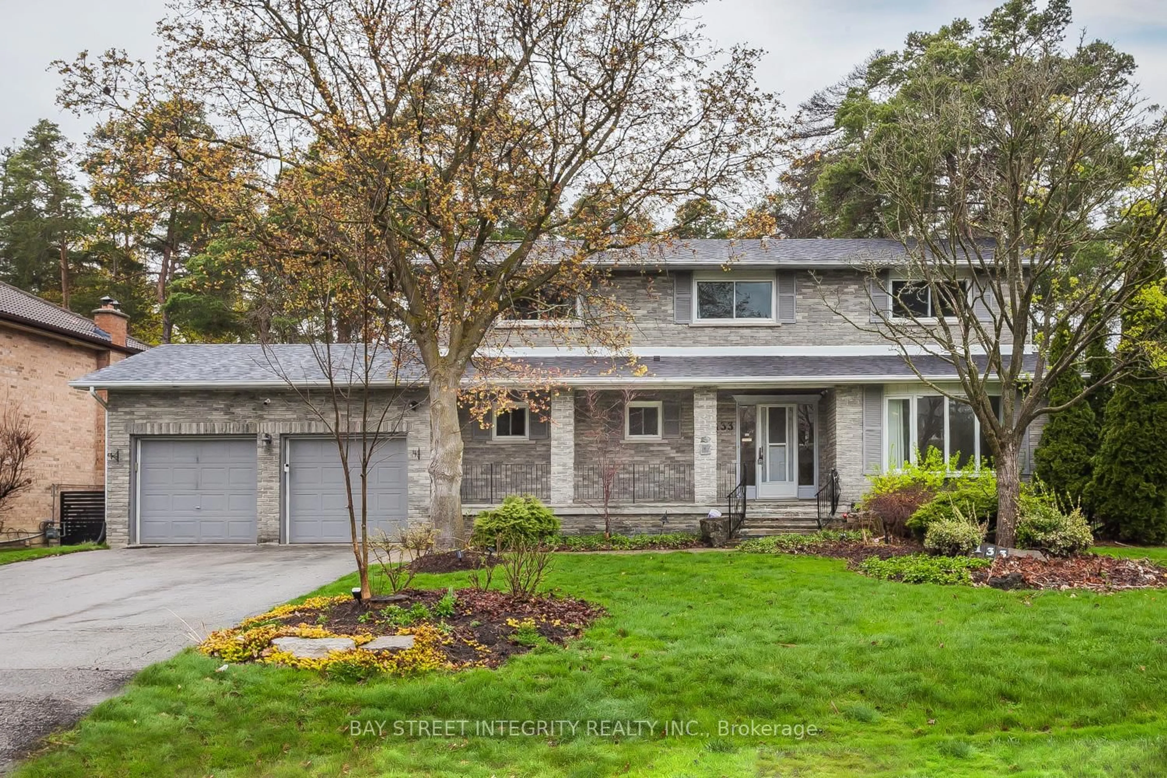 Home with brick exterior material, street for 133 Coon's Rd, Richmond Hill Ontario L4E 2M9