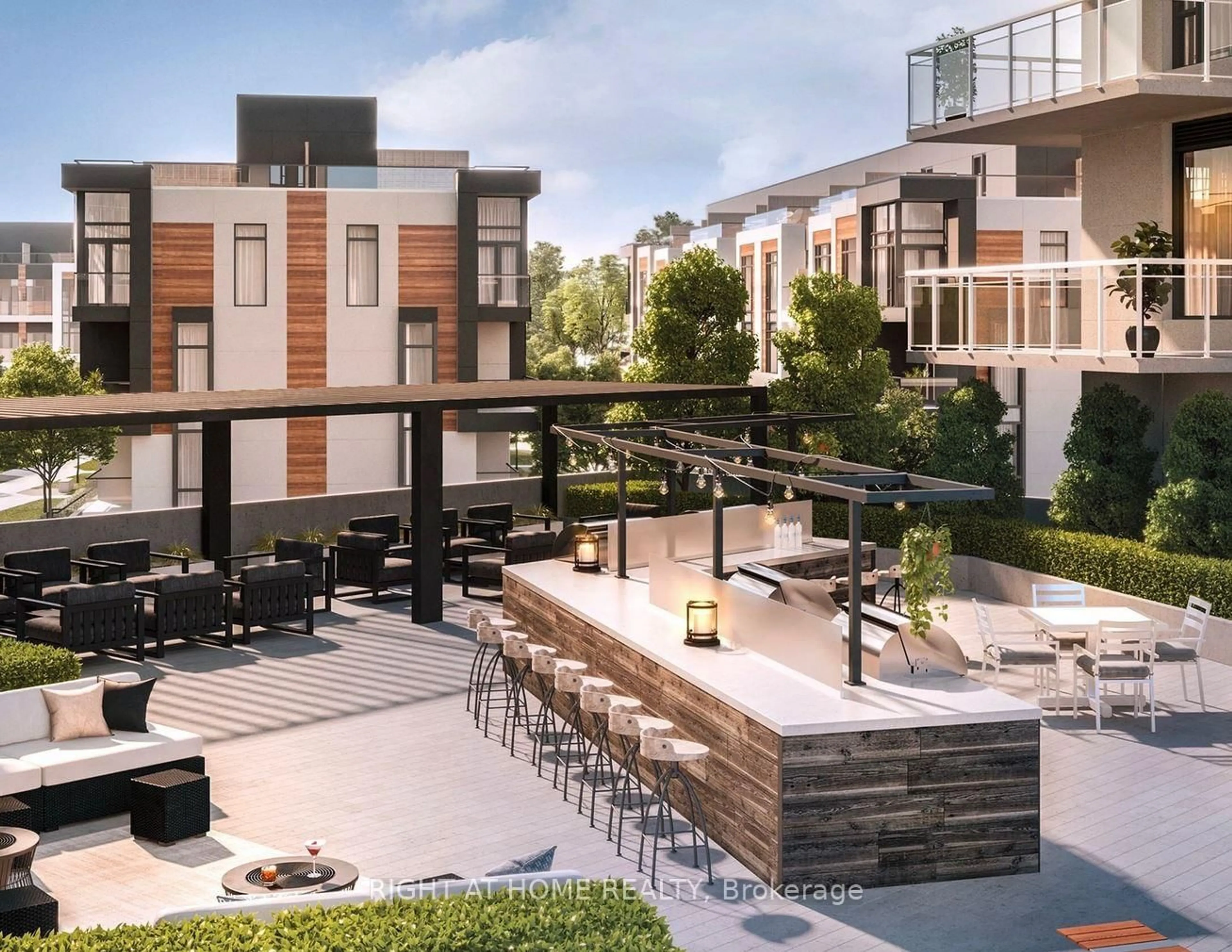 Patio, street for 6 David Eyer Rd #316, Richmond Hill Ontario L4S 0N5