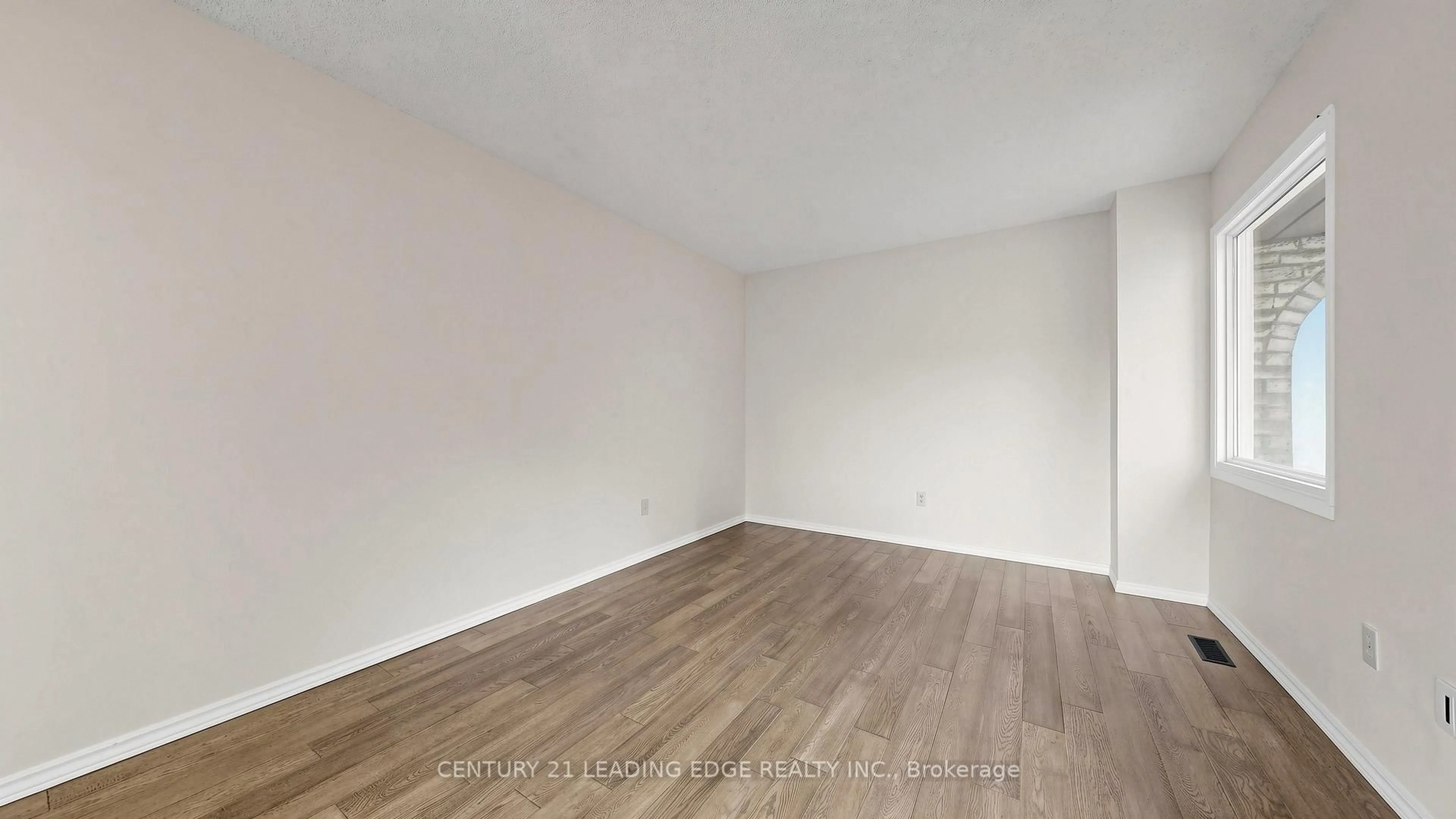 A pic of a room for 80 Upton Cres, Markham Ontario L3R 3T4