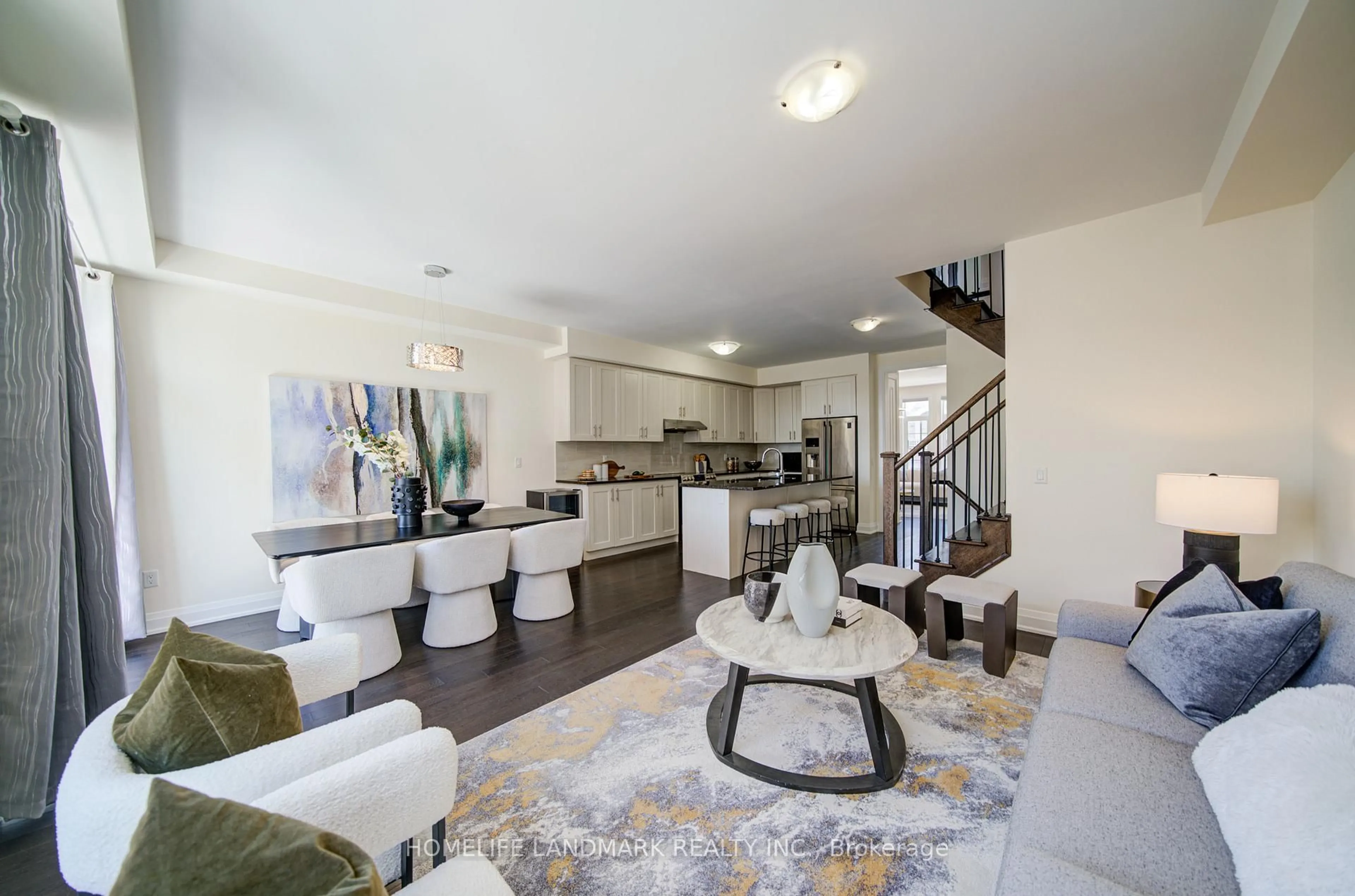 Unknown for 17 Duncombe Lane, Richmond Hill Ontario L4C 1C2