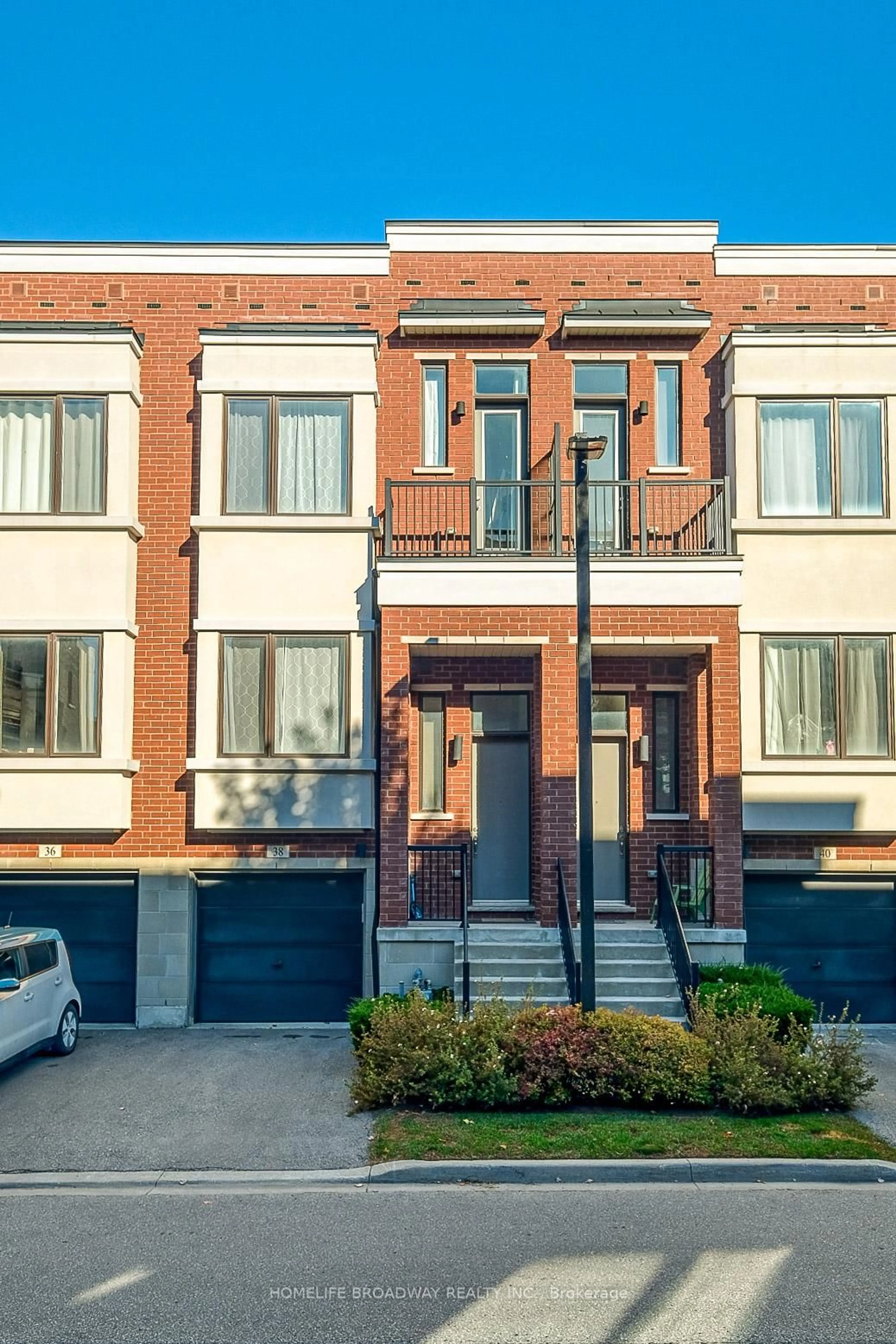 Home with brick exterior material, street for 38 Lafferty Lane, Richmond Hill Ontario L4C 0Z8