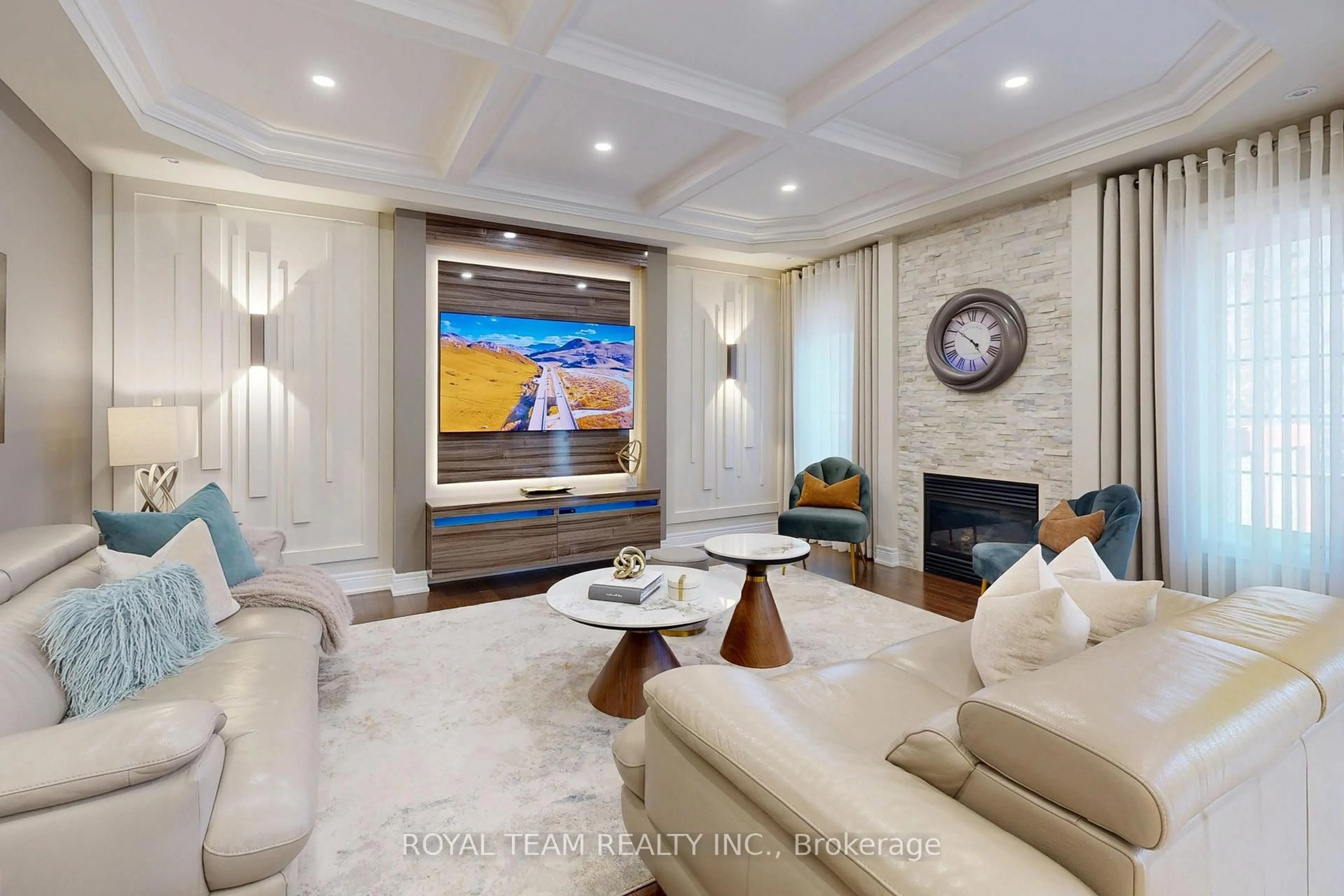 Living room with furniture, unknown for 41 Daniel Bram Dr, Vaughan Ontario L6A 0L4