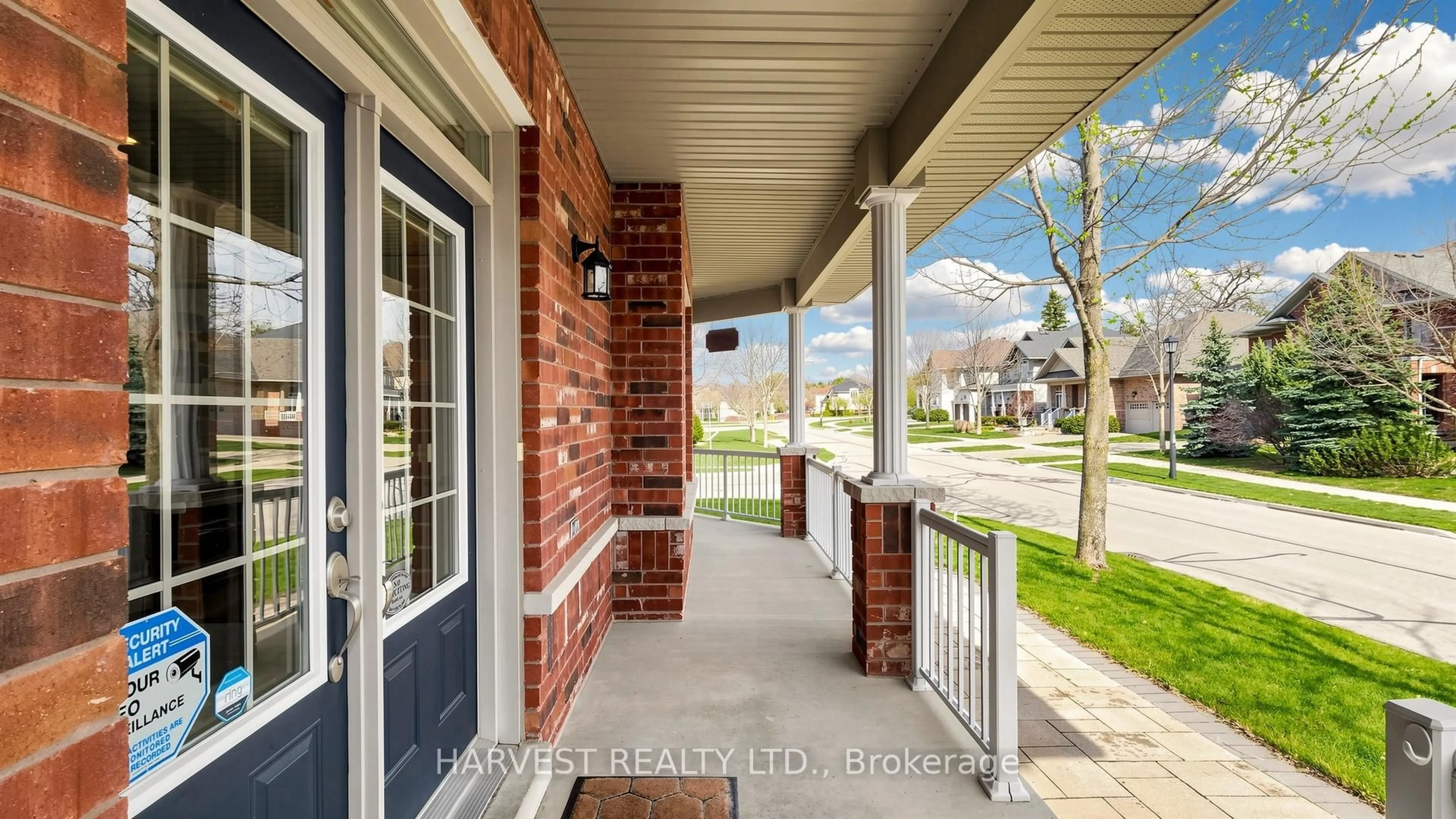Home with brick exterior material, street for 1112 Quaker Tr, Newmarket Ontario L3X 3E2