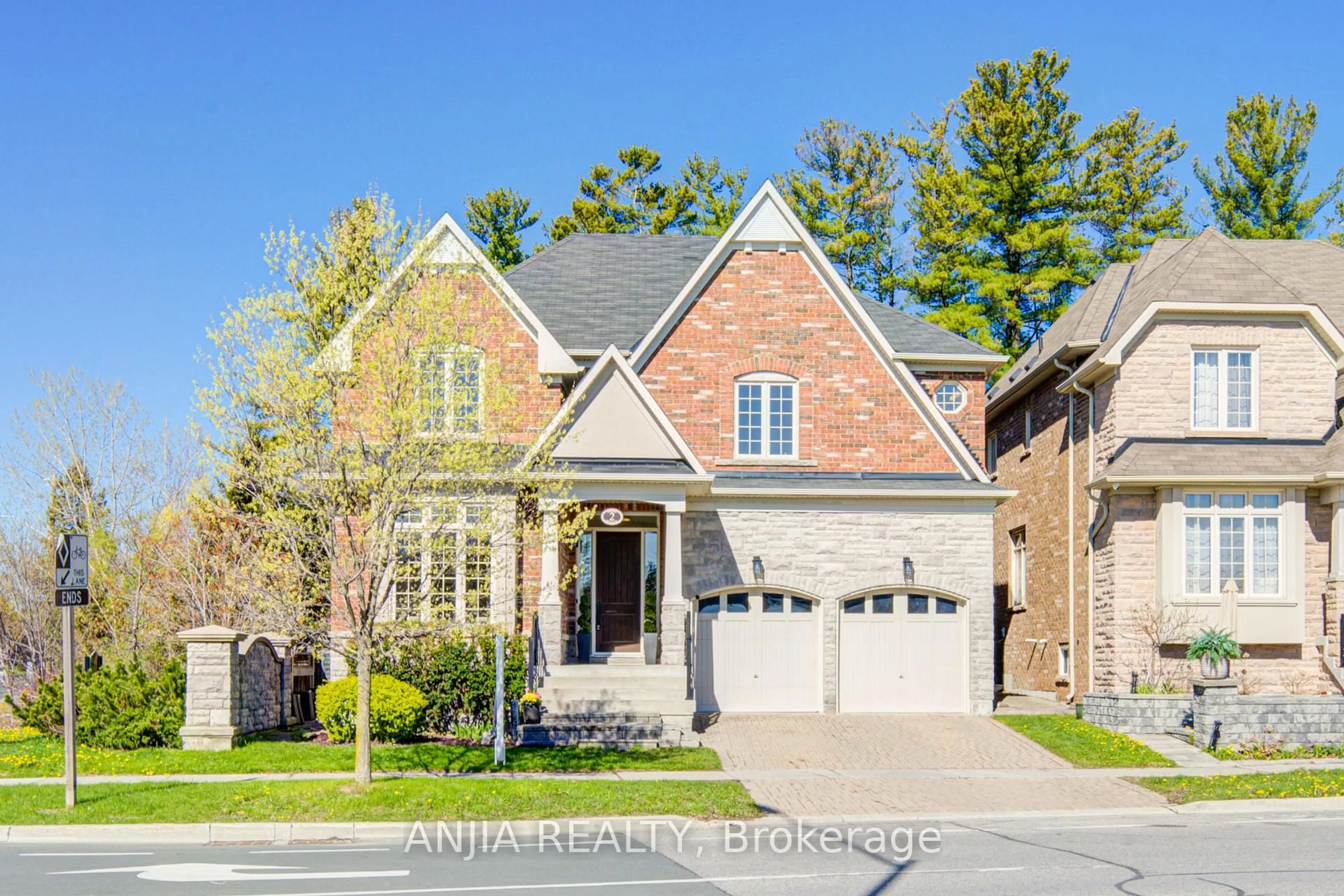 Home with brick exterior material, street for 2 Yorkton Blvd, Markham Ontario L6C 0J9