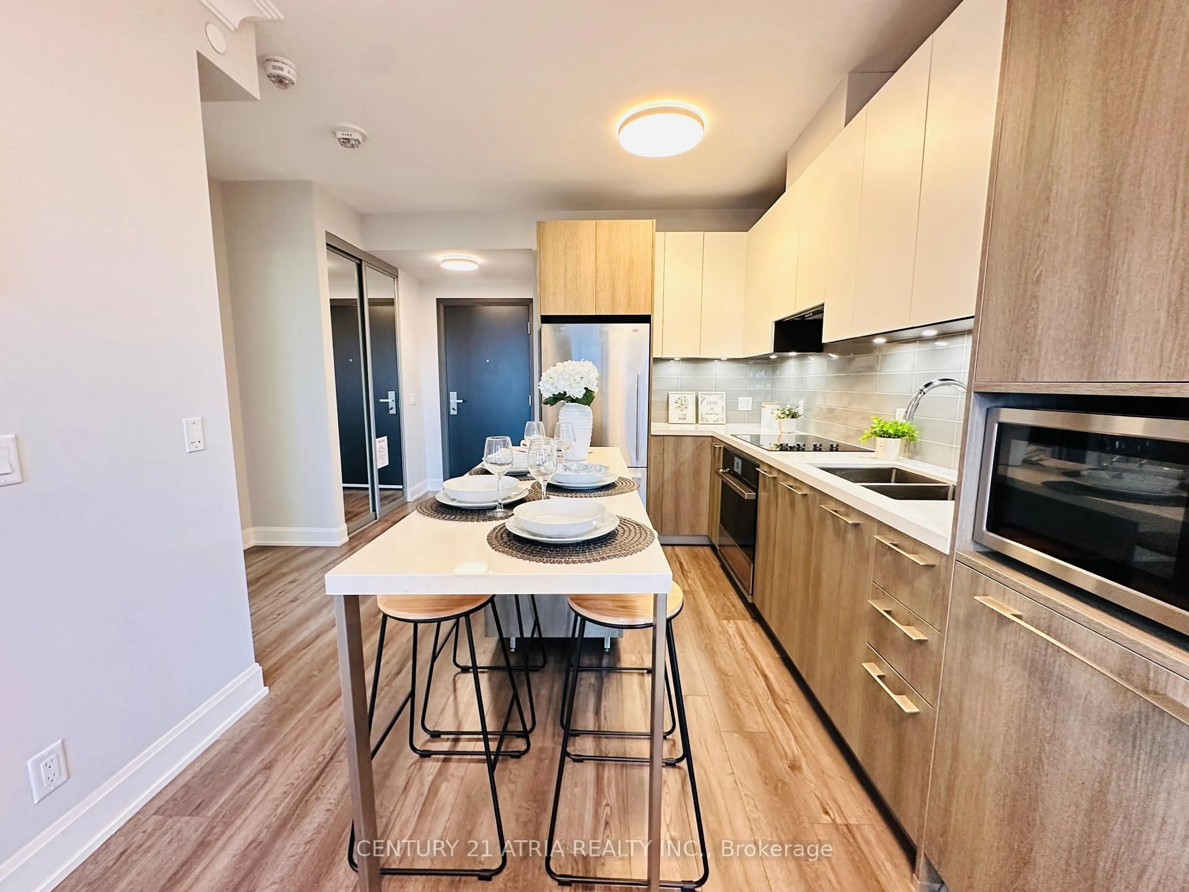 Unknown for 38 Water Walk Dr #902, Markham Ontario L3R 6M8