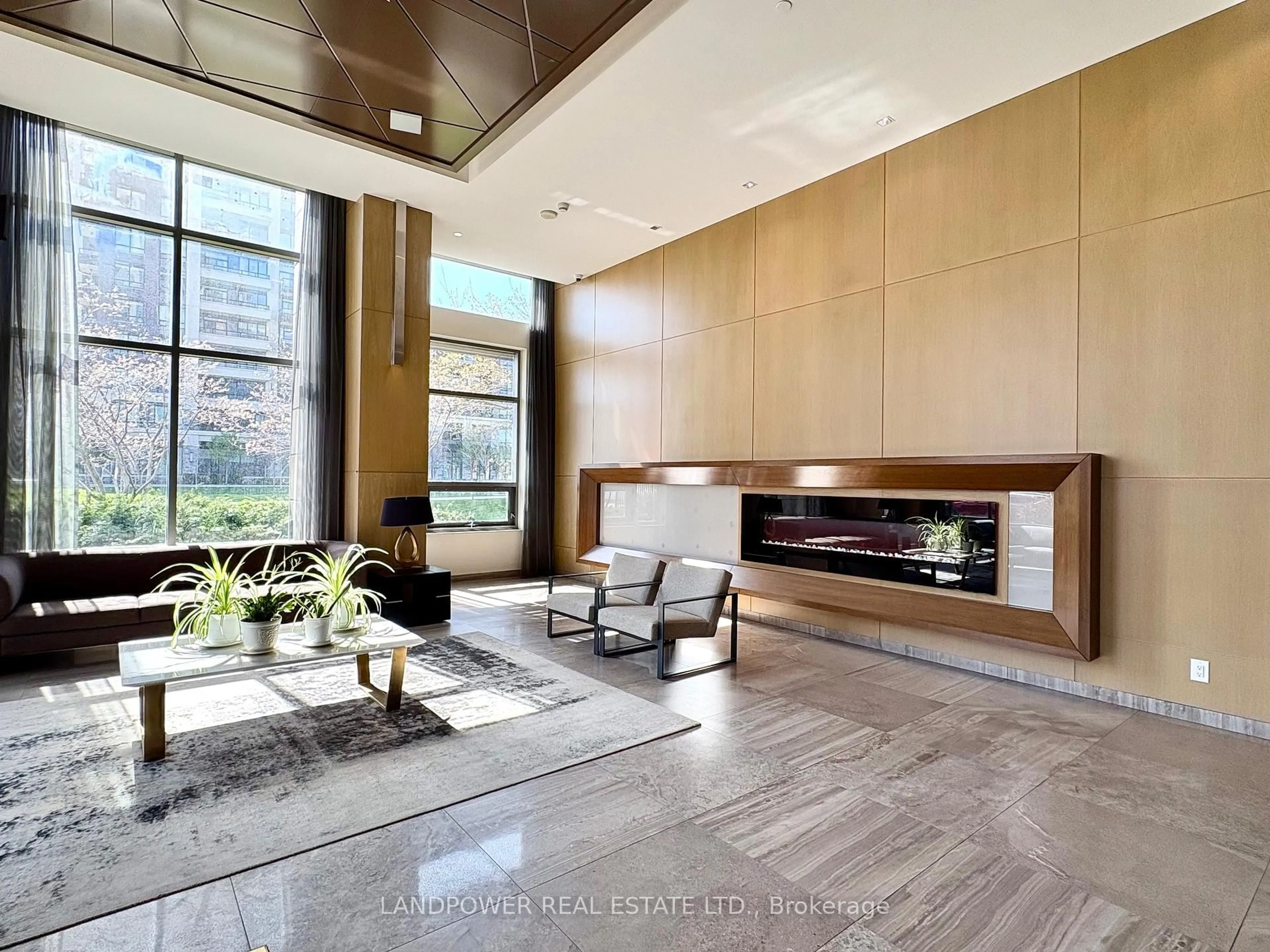Unknown for 18 Uptown Dr #120, Markham Ontario L3R 5M5
