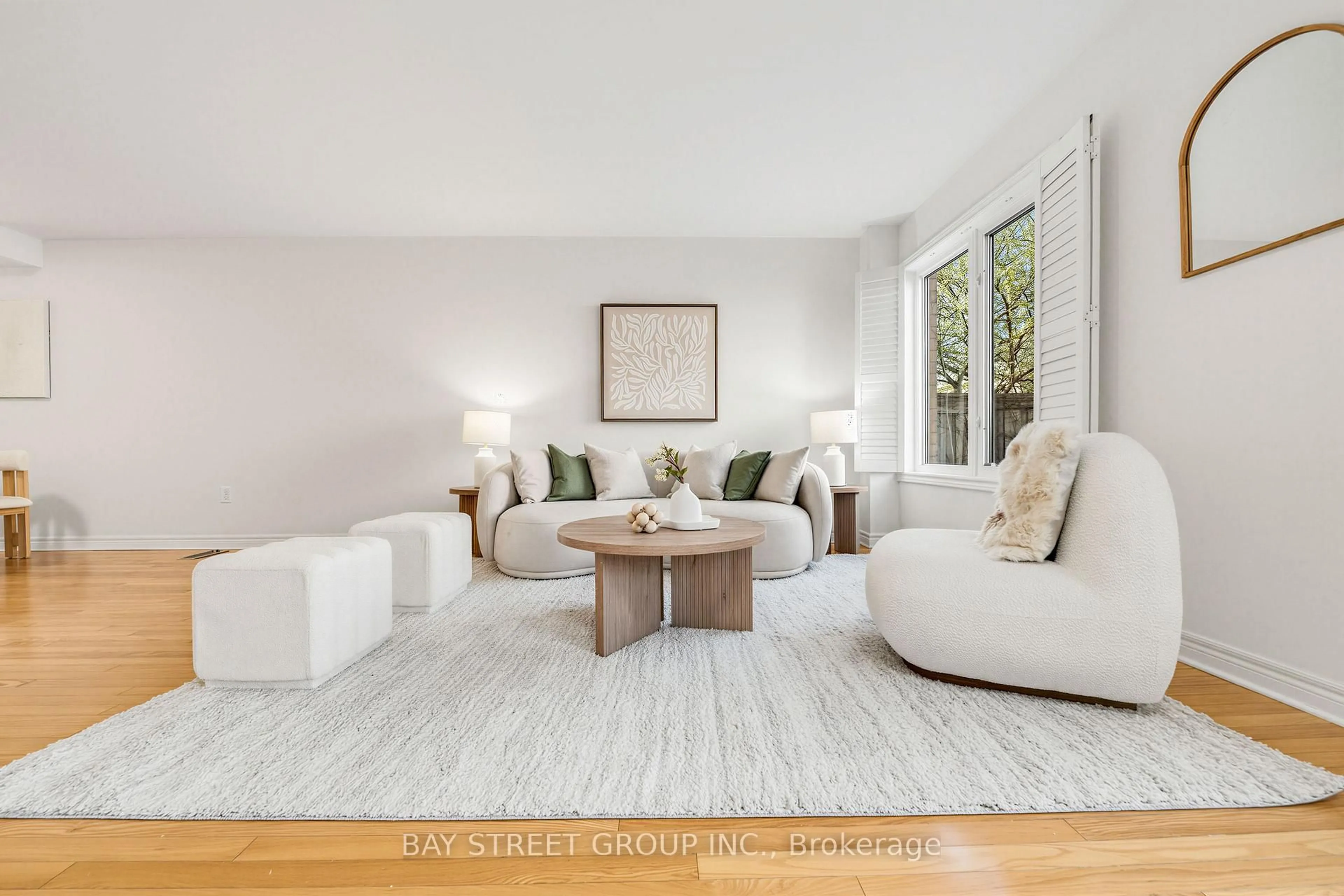 Living room with furniture, unknown for 96 Goode St, Richmond Hill Ontario L4S 2T6