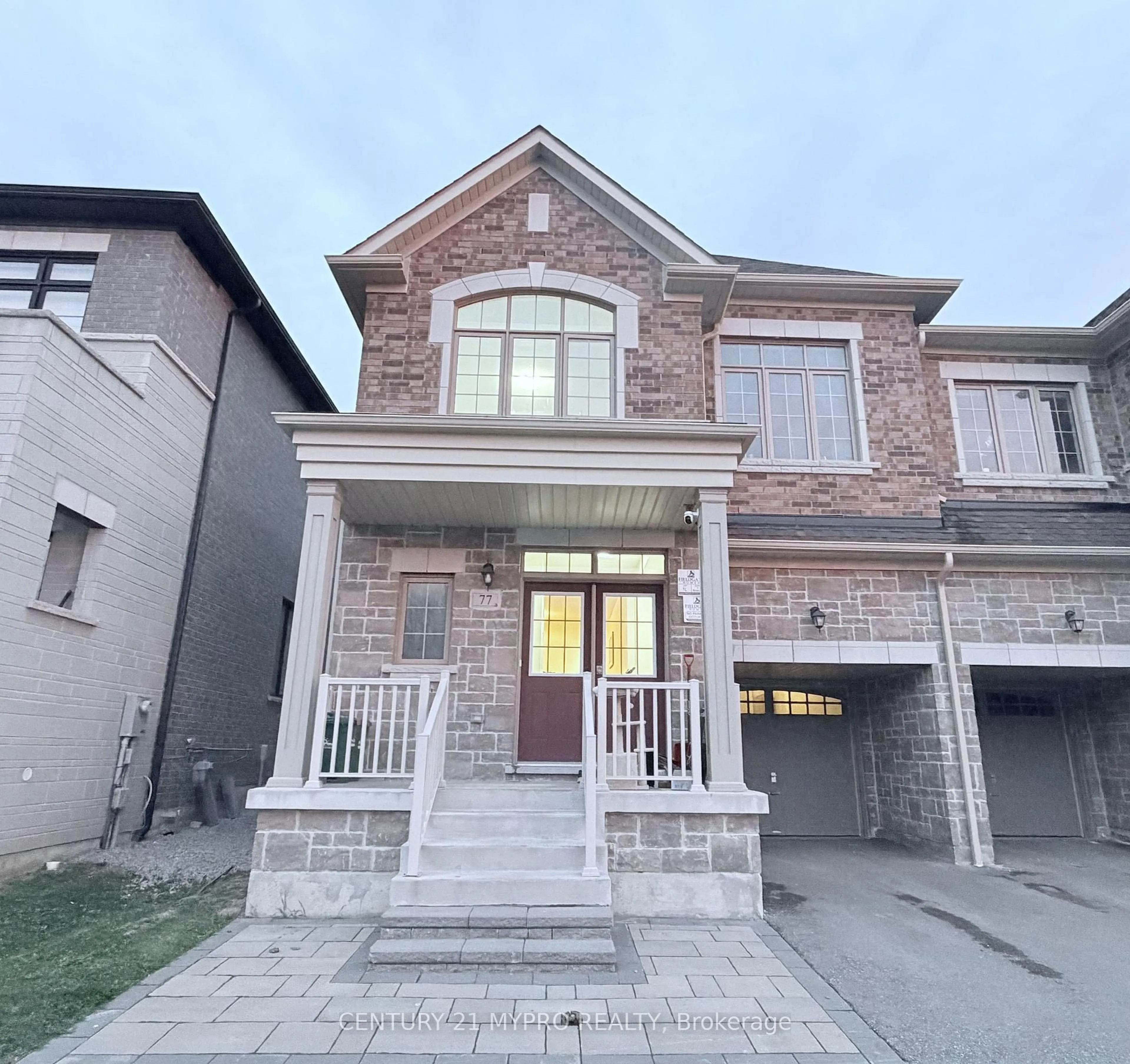 Home with brick exterior material, street for 77 McCague Ave, Richmond Hill Ontario L4S 0J4