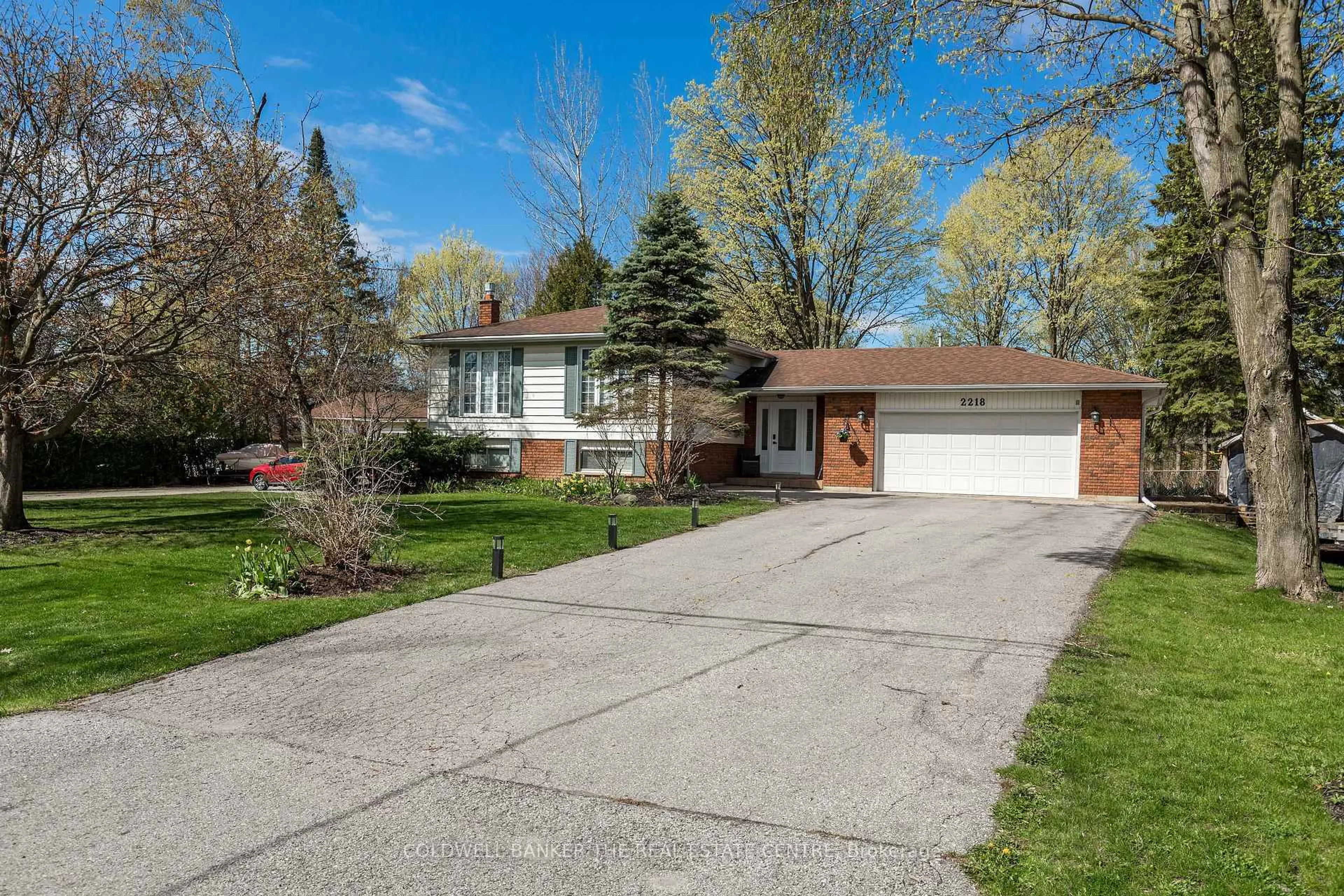 Unknown for 2218 Mildred Ave, Innisfil Ontario L9S 2B9