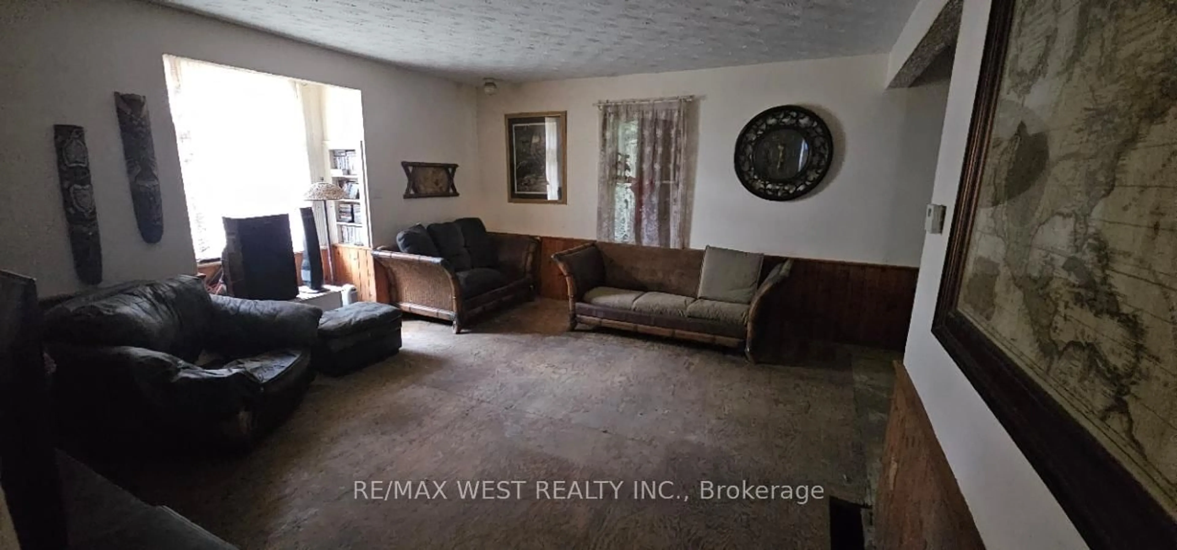 A pic of a room for 6536 5th Sdrd, Essa Ontario L9R 1V2