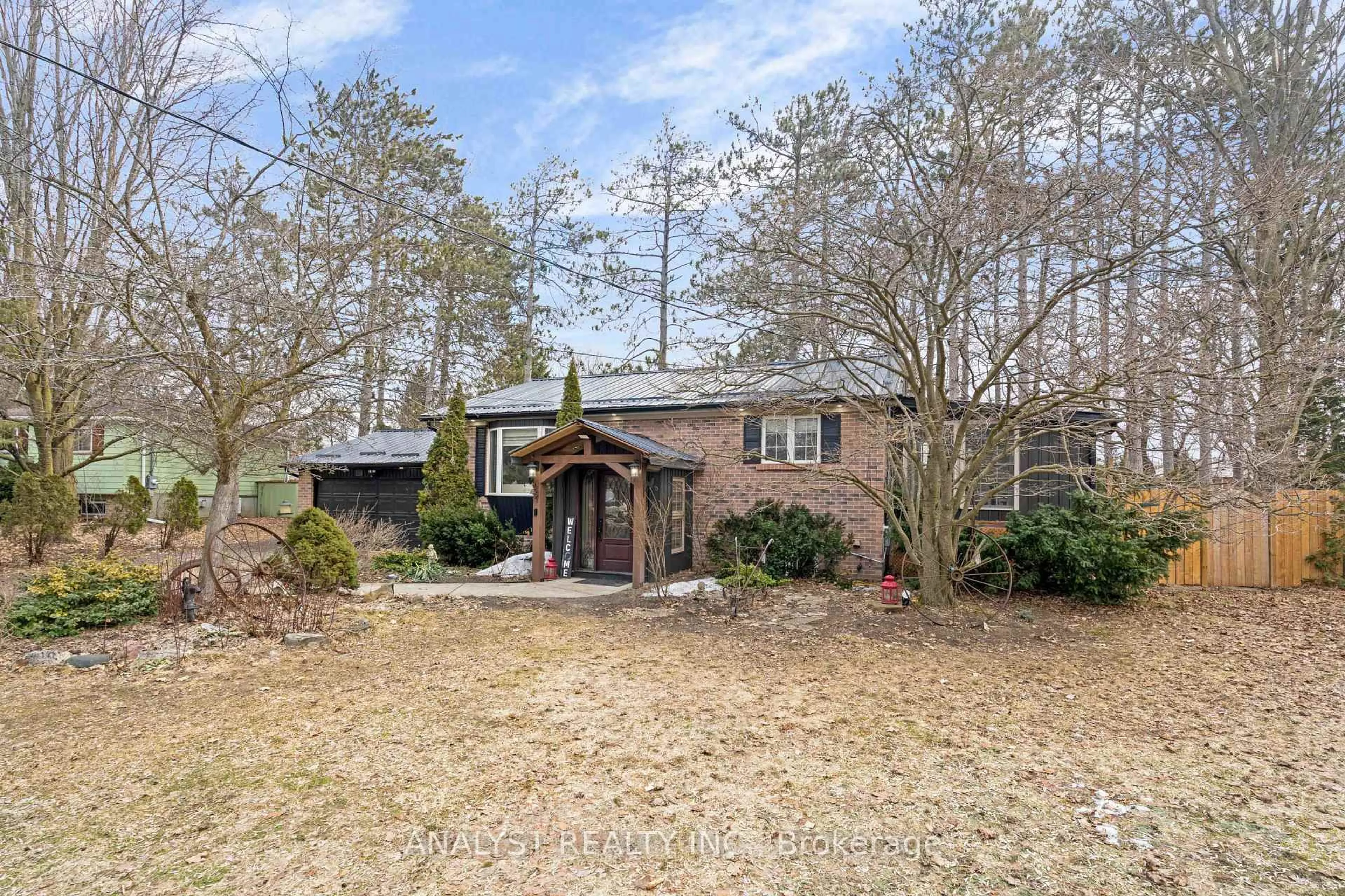 Home with brick exterior material, street for 19 Pine Park Blvd, Adjala-Tosorontio Ontario L0M 1J0