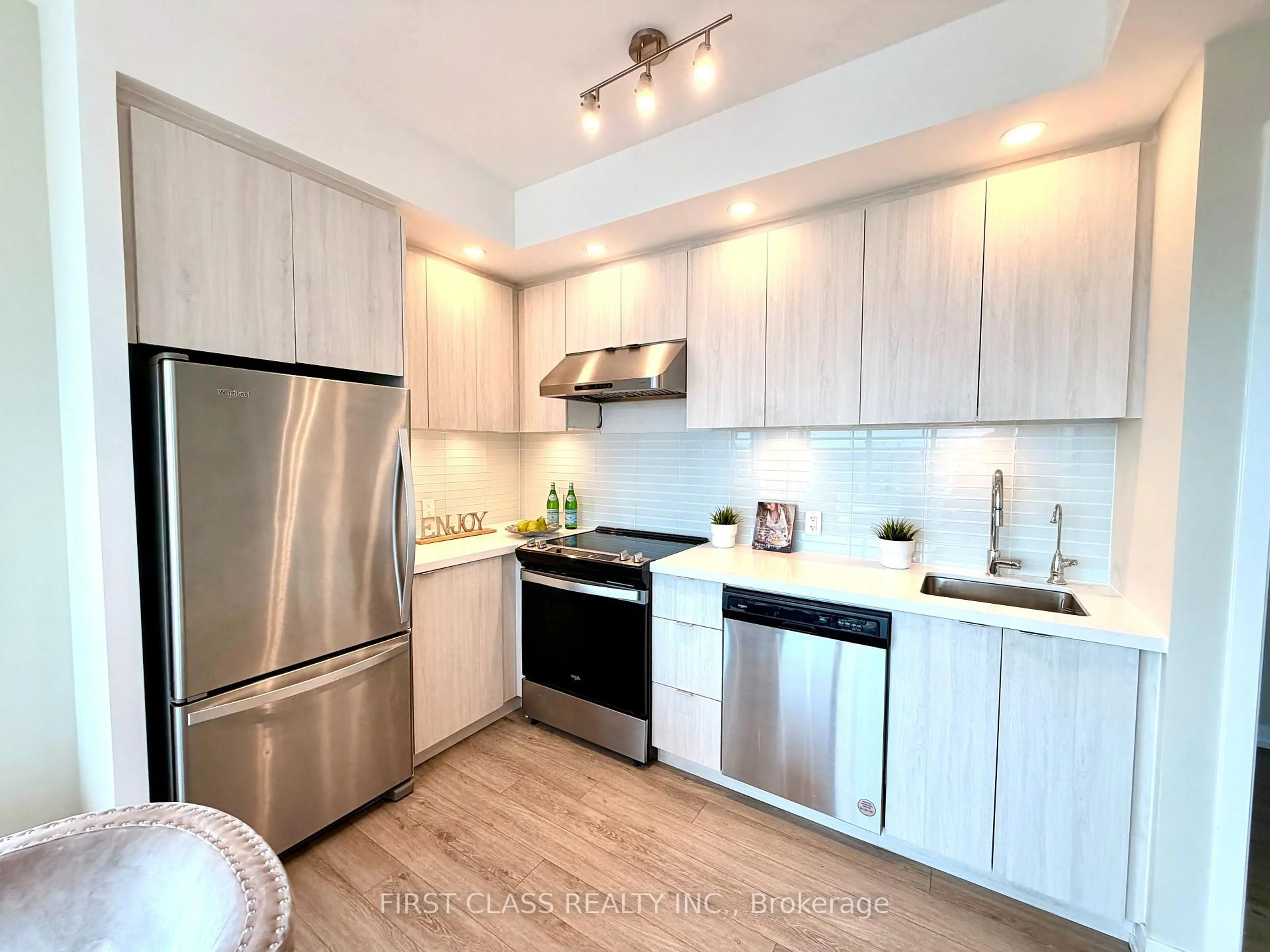Unknown for 8868 Yonge St #1508, Richmond Hill Ontario L4C 1Z8
