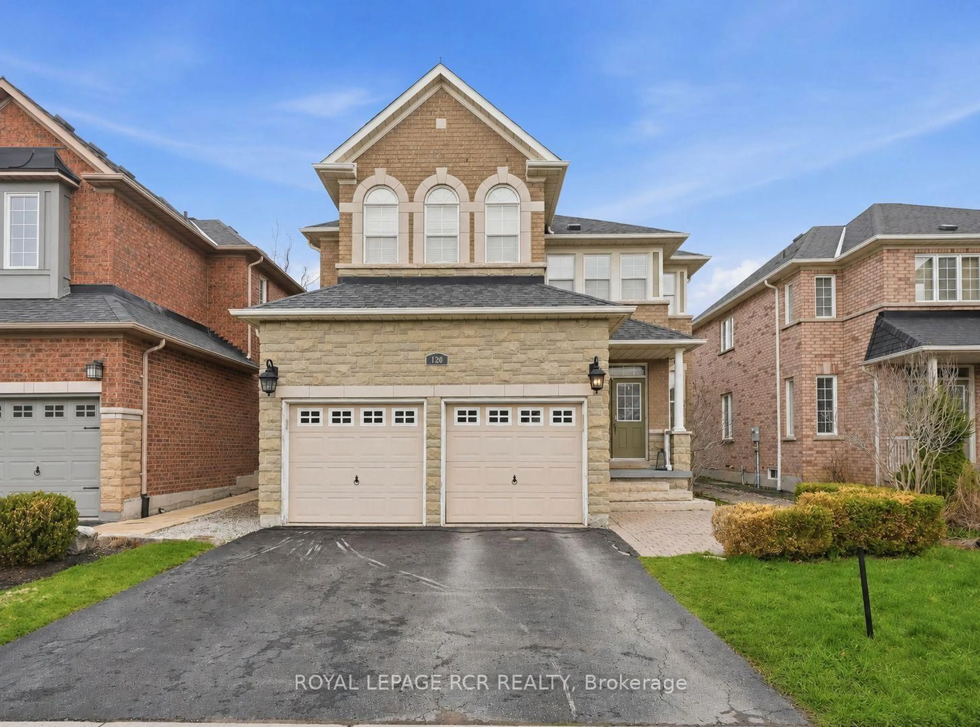 Home with brick exterior material, street for 120 Deerwood Cres, Richmond Hill Ontario L4E 4B2