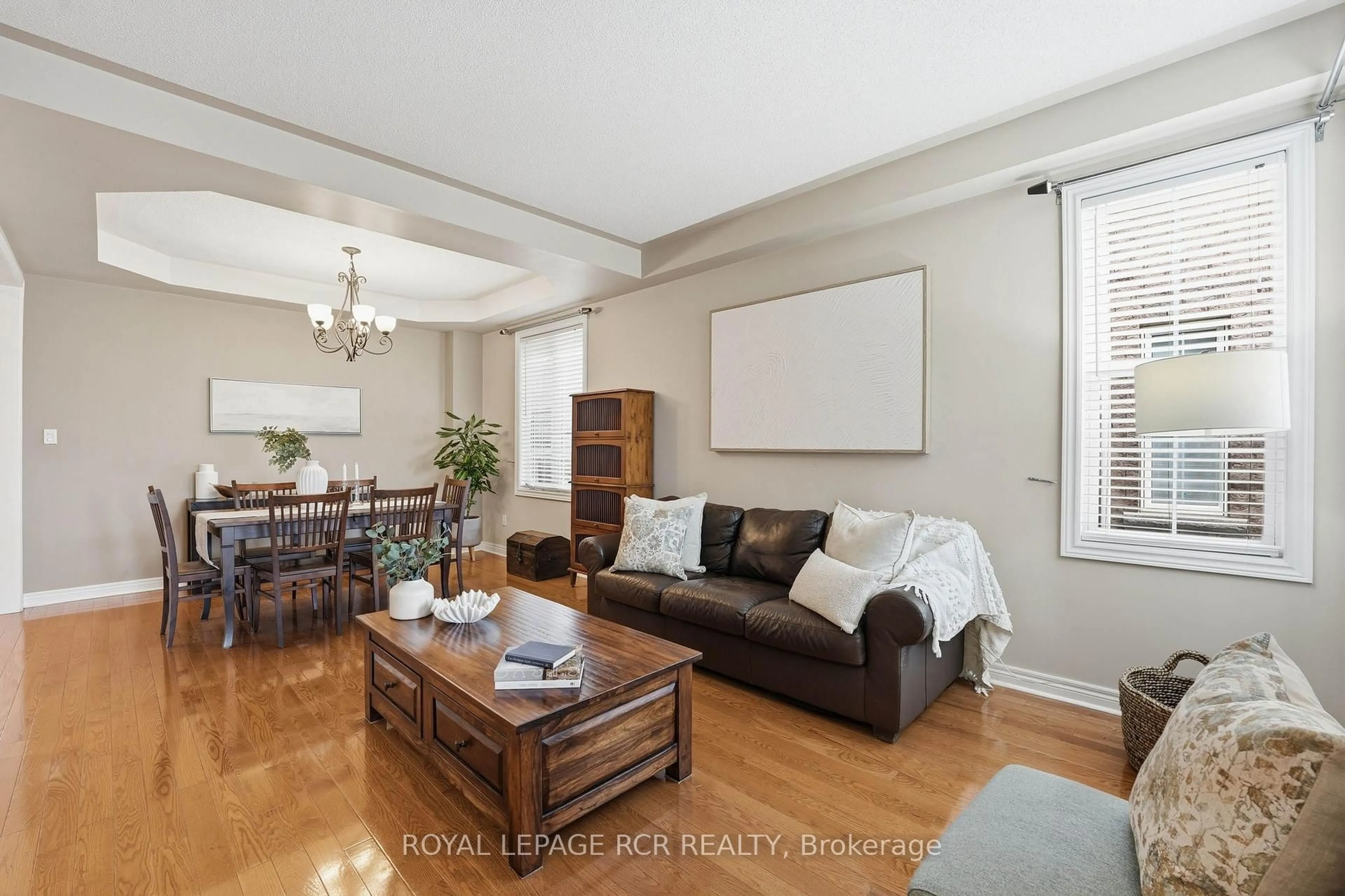 Living room with furniture, unknown for 120 Deerwood Cres, Richmond Hill Ontario L4E 4B2