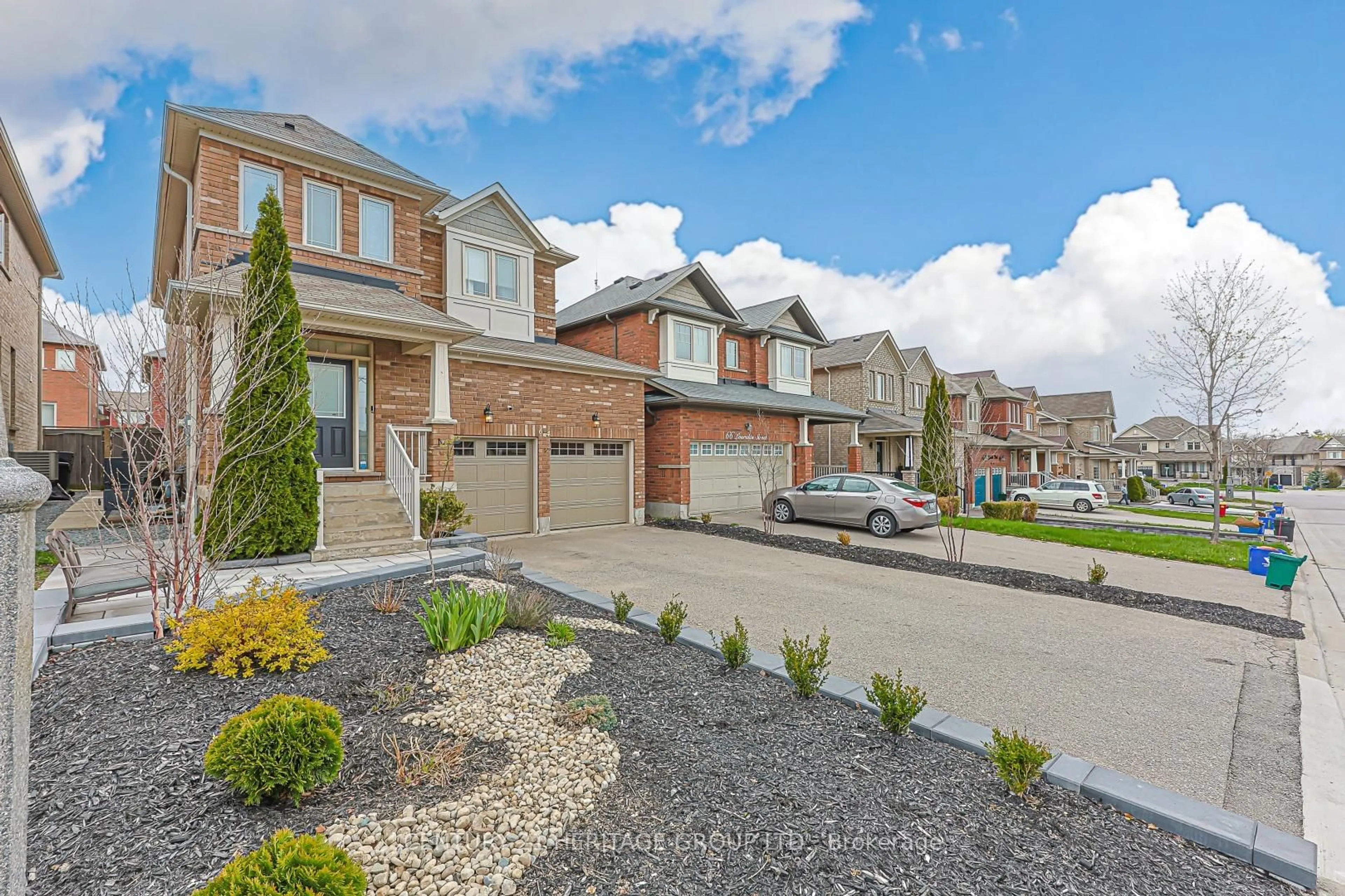 Home with brick exterior material, street for 64 Lourakis St, Richmond Hill Ontario L4E 0L4